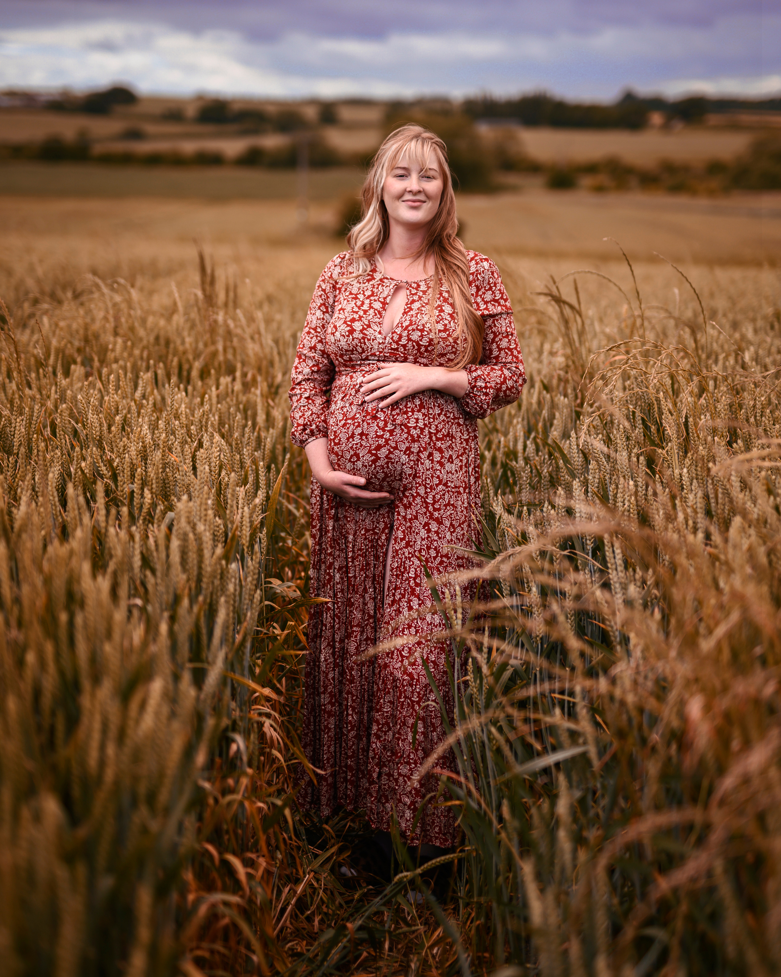 Pregnancy photoshoot in Ackworth. Rapley Photography | West Yorkshire Wedding & Portrait Photographer