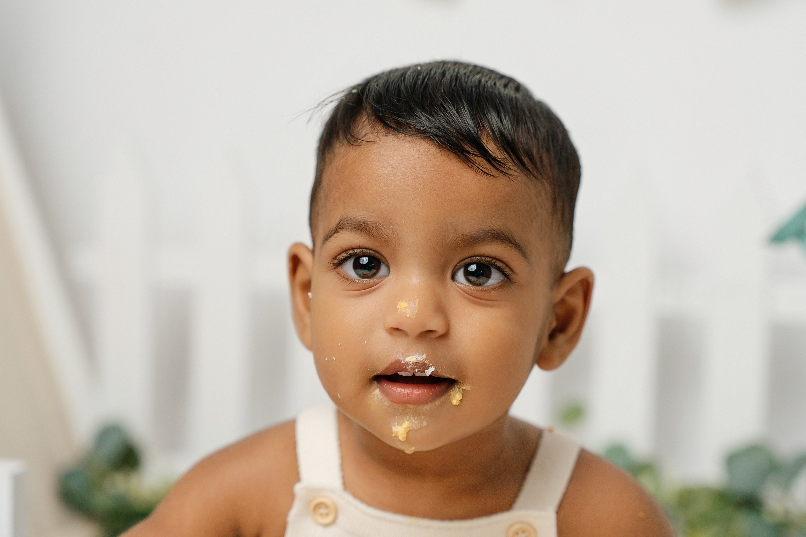 Peter rabbit cake smash session. Newborn and family photographer. Hills District. Sydney