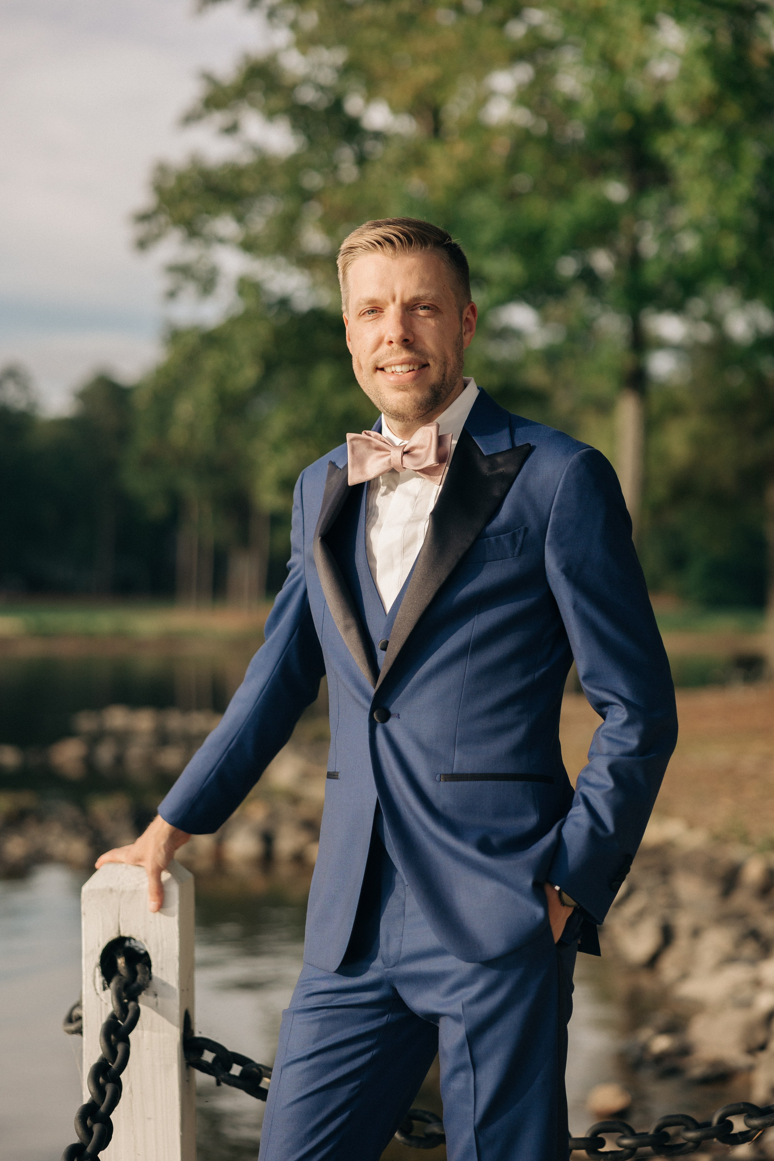 Queer Wedding in Richmond, VA. Sara Eulalia | Virginia Photographer