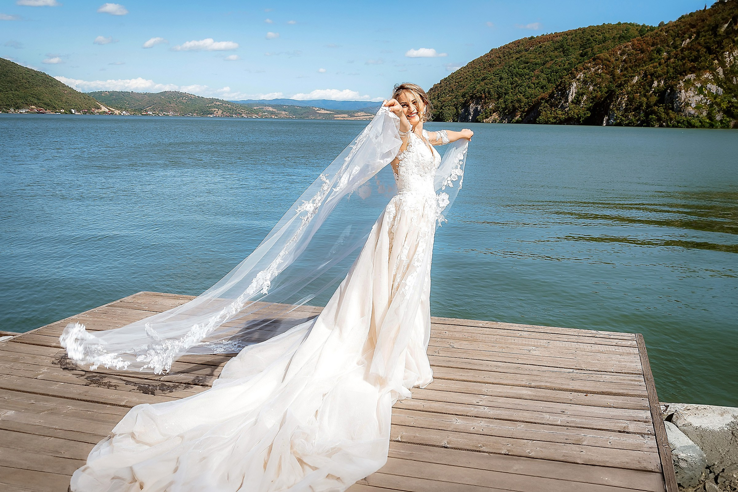 Fotograf Nunta Trash the Dress Cazanele Dunarii, Cascada Bigar, Orsova, Dunare Craiova Pitesti 2024 0003