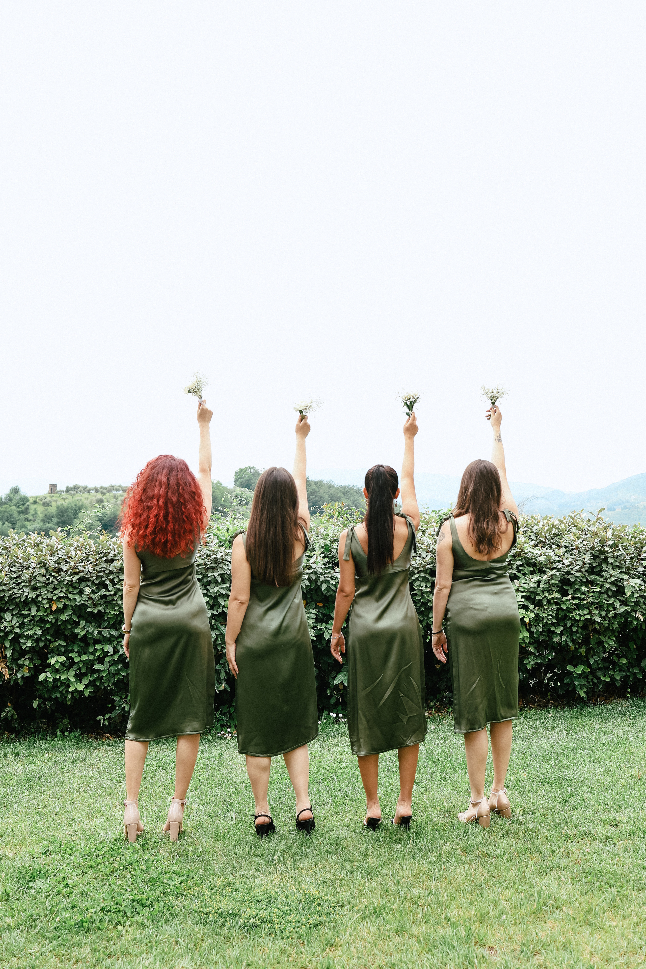 Tuscany is known for its long summer seasons and its largely dry and mild weather โ perfect for a breathtaking outdoor wedding.