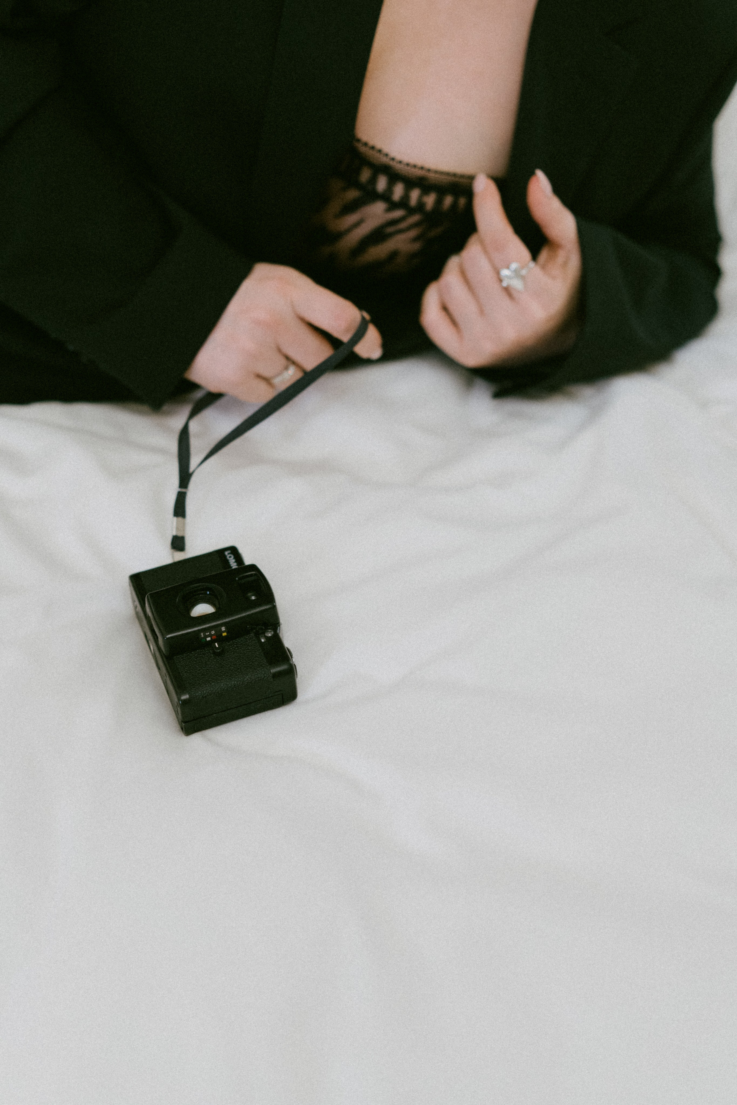 Luxury Boudoir Photography NYC | Four Seasons Hotel Photo Sessions. Videographer and photographer in New York // MAKAROV.VIDEO