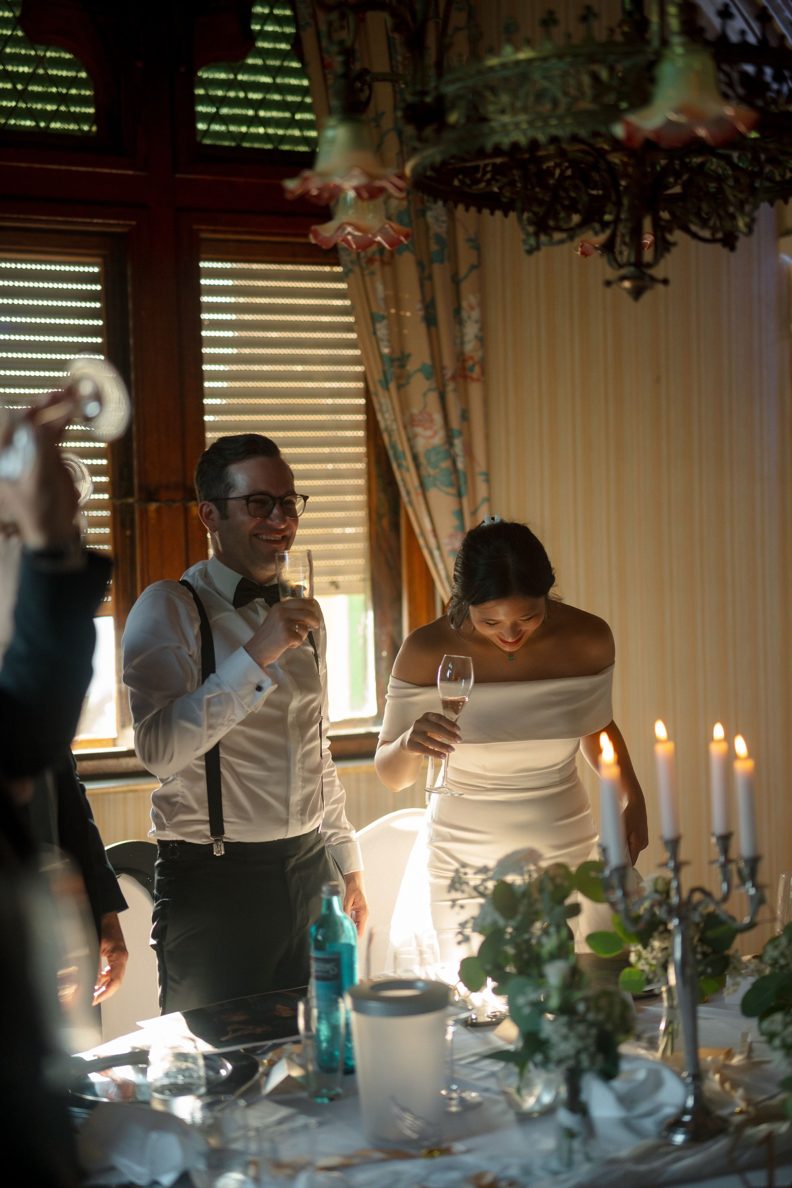 Joann & Hanning’s Timeless Wedding at Schloss Bürresheim | Destination Wedding Photographer. Raw Studio: Capturing Elegant weddings accross Europe