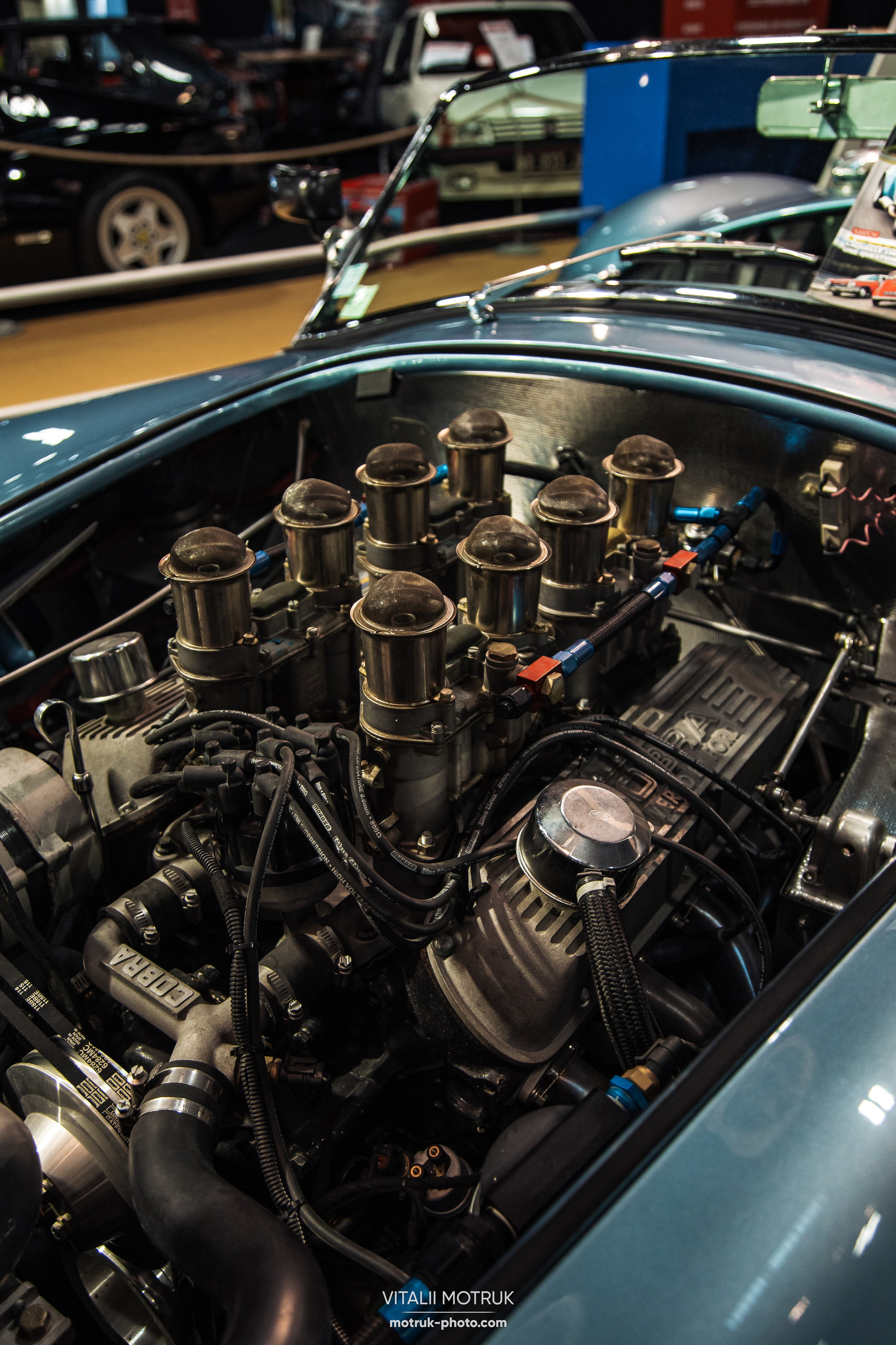 Retromobile 2023. Photographe de voitures à Paris — Vitalii Motruk