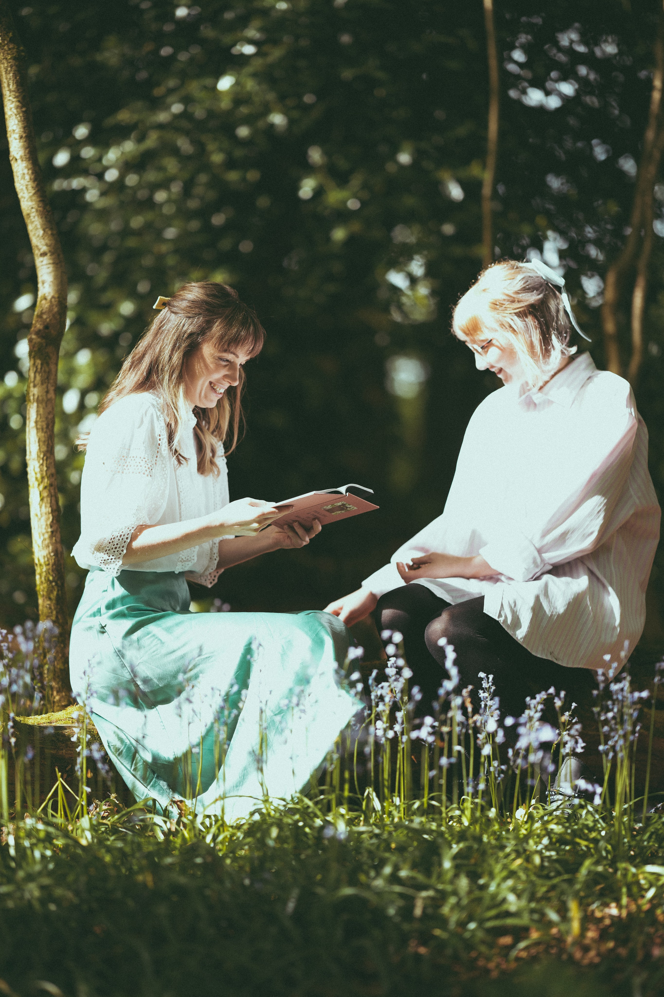 Girls in the woods in Solihull photography.