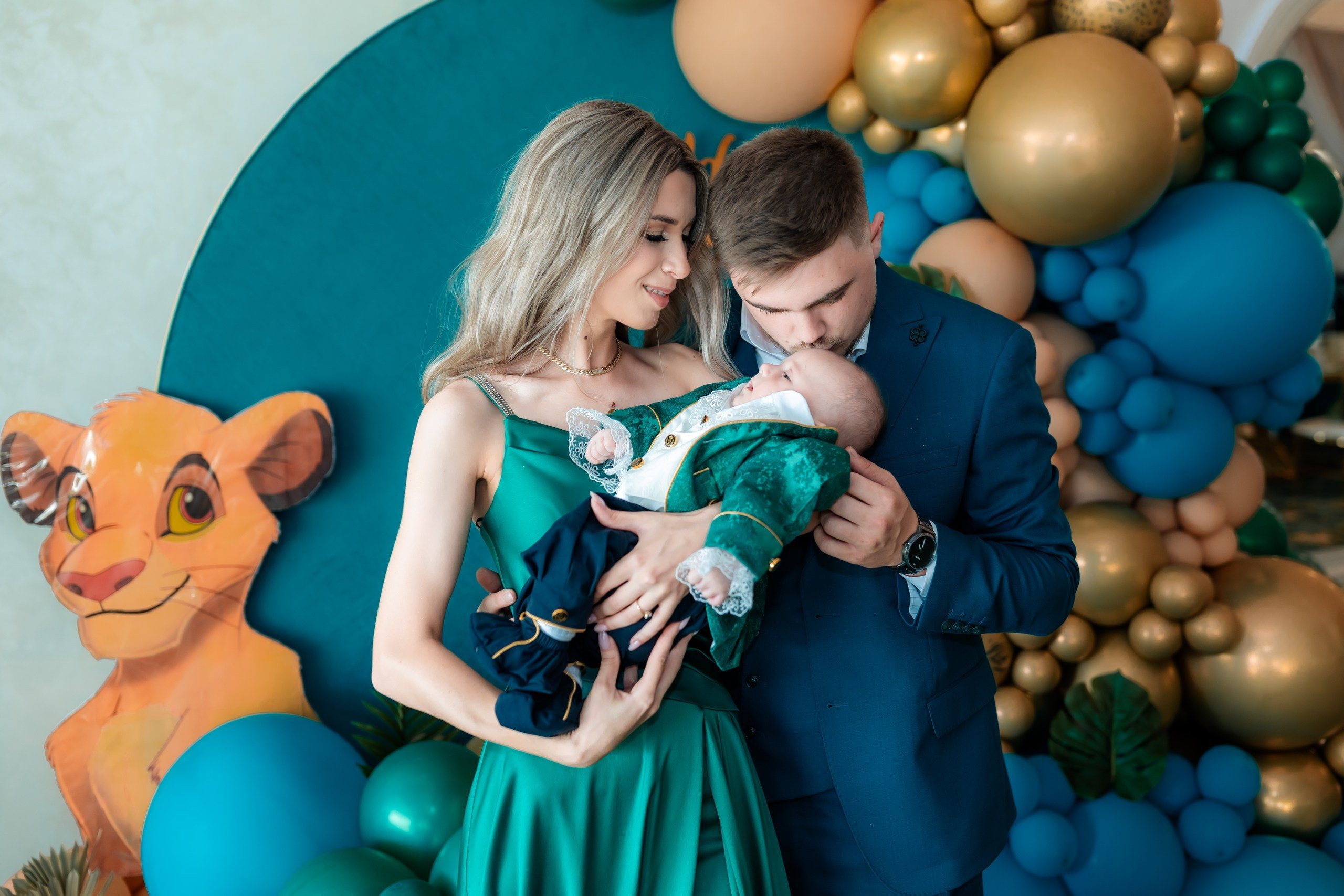 • botez Adam George Botoșani fotograf botez biserica Ziua Crucii AlinoFotoStudio • slujba botez ortodox Botoșani copil cristelniță emoție familie fotograf profesionist • moment scufundare botez biserica Ziua Crucii Botoșani fotograf botez natural • fotograf botez Botoșani copil în brațele nașilor emoții autentice • detalii botez lumânare trusou biserică Ziua Crucii fotograf AlinoFotoStudio • portret copil botez Adam George lumină naturală biserică Botoșani • familie la botez Botoșani momente emoționante biserică fotograf eveniment • preot slujbă botez Botoșani cadre autentice religioase fotografie profesională • mirungere botez ortodox Botoșani fotograf poveste botez • copil după botez în prosop alb emoție pură fotograf botez Botoșani petrecere botez Imperia Cucorani Botoșani decor elegant fotograf eveniment • dans invitați botez Adam George atmosferă veselă Imperia Cucorani • candy bar botez Botoșani detalii dulciuri Imperia Cucorani fotograf • tort botez Adam George moment tăiere tort petrecere Botoșani • familie și invitați la botez Imperia Cucorani cadre naturale emoționale • decor sală botez Imperia Cucorani Botoșani aranjamente elegante • copil botez la petrecere cadre naturale fotograf Botoșani • fotograf botez Botoșani momente spontane invitați petrecere • lumină ambientală petrecere botez Imperia Cucorani fotograf profesionist • atmosferă de seară botez Botoșani distracție și emoție • fotograf botez Botoșani AlinoFotoStudio poveste prin fotografie • fotograf profesionist botez Moldova Botoșani Suceava Iași Neamț • amintiri botez copil fotografii naturale emoții autentice • album botez copil fotografie profesională eveniment religios • fotograf evenimente Botoșani botez cadre autentice și luminoase • Alin Chirilă fotograf botez Botoșani Adam George biserica Ziua Crucii • Alin Chirilă fotograf profesionist botez copil Botoșani momente emoționante • Alin Chirilă fotograf evenimente Botoșani slujbă botez cadru autentic • Alin Chirilă fotograf botez ortodox copil cristelniță Botoșani • Alin Chirilă fotograf familie botez copil emoții reale și naturale • Alin Chirilă fotograf Botoșani portret copil botez lumină naturală • Alin Chirilă fotograf detalii botez trusou lumânare biserică • Alin Chirilă fotograf momente religioase botez Botoșani autentic • Alin Chirilă fotograf copil după botez emoție pură familie • Alin Chirilă fotograf cadre naturale botez copil Botoșani • Alin Chirilă fotograf petrecere botez Imperia Cucorani atmosferă elegantă • Alin Chirilă fotograf Botoșani dans invitați botez copil Adam George • Alin Chirilă fotograf tort botez moment special petrecere Botoșani • Alin Chirilă fotograf candy bar botez detalii elegante Imperia Cucorani • Alin Chirilă fotograf familie și invitați petrecere botez Botoșani • Alin Chirilă fotograf decor sală botez Imperia Cucorani eveniment premium • Alin Chirilă fotograf cadre spontane petrecere botez copil • Alin Chirilă fotograf atmosferă de seară botez Botoșani • Alin Chirilă fotograf emoții și distracție petrecere botez • Alin Chirilă fotograf evenimente copil botez Imperia Cucorani Alin Chirilă fotograf botez Moldova Botoșani Iași Suceava Neamț • Alin Chirilă fotograf profesionist botez copil nordul Moldovei • Alin Chirilă fotograf evenimente familie botez cadre autentice • Alin Chirilă fotograf povestitor prin fotografie botez copil • Alin Chirilă fotograf portofoliu botez Botoșani imagini naturale • Alin Chirilă fotograf servicii botez copil fotografii emoționale • Alin Chirilă fotograf amintiri botez copil cadre luminoase • Alin Chirilă fotograf botez copil stil natural și elegant