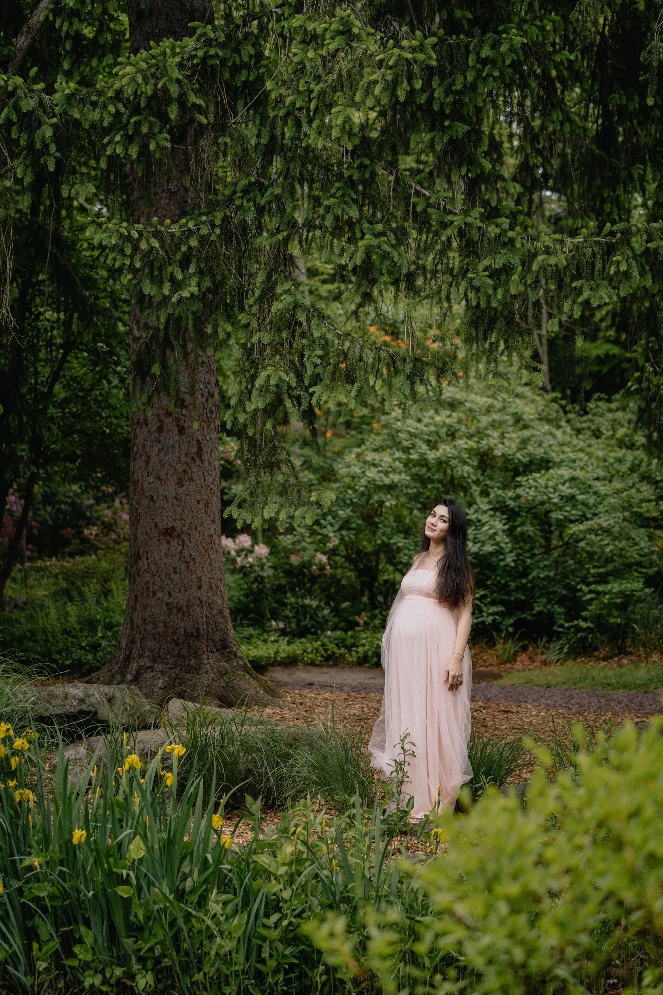 Outdoor Maternity Photography – Capturing Motherhood in Nature. Alisa Tant — Family and newborn photographer Bucks County, Montgomery county, Philadelphia, NJ