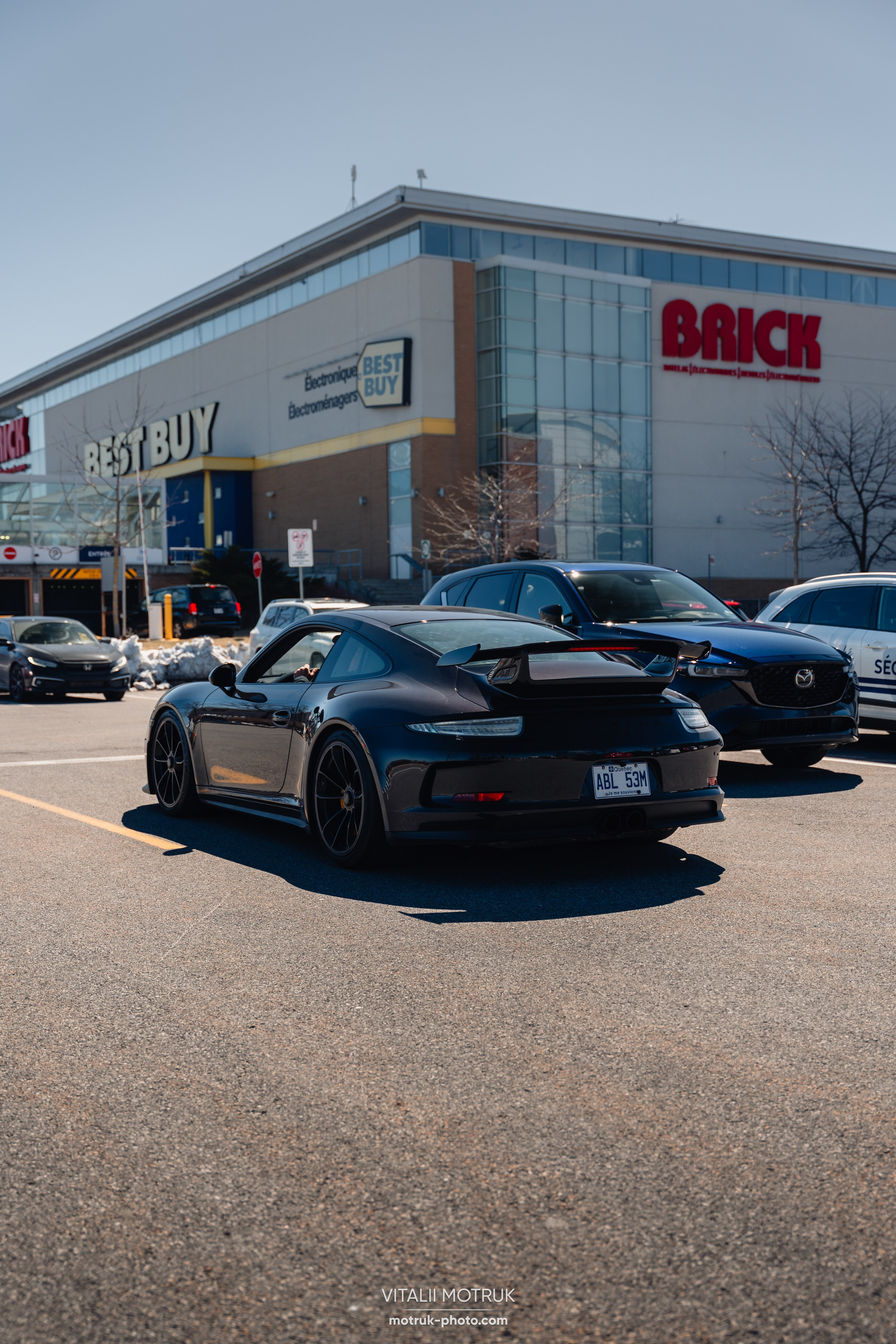 Porsche meet Montreal. Photographer in Paris — Vitalii Motruk