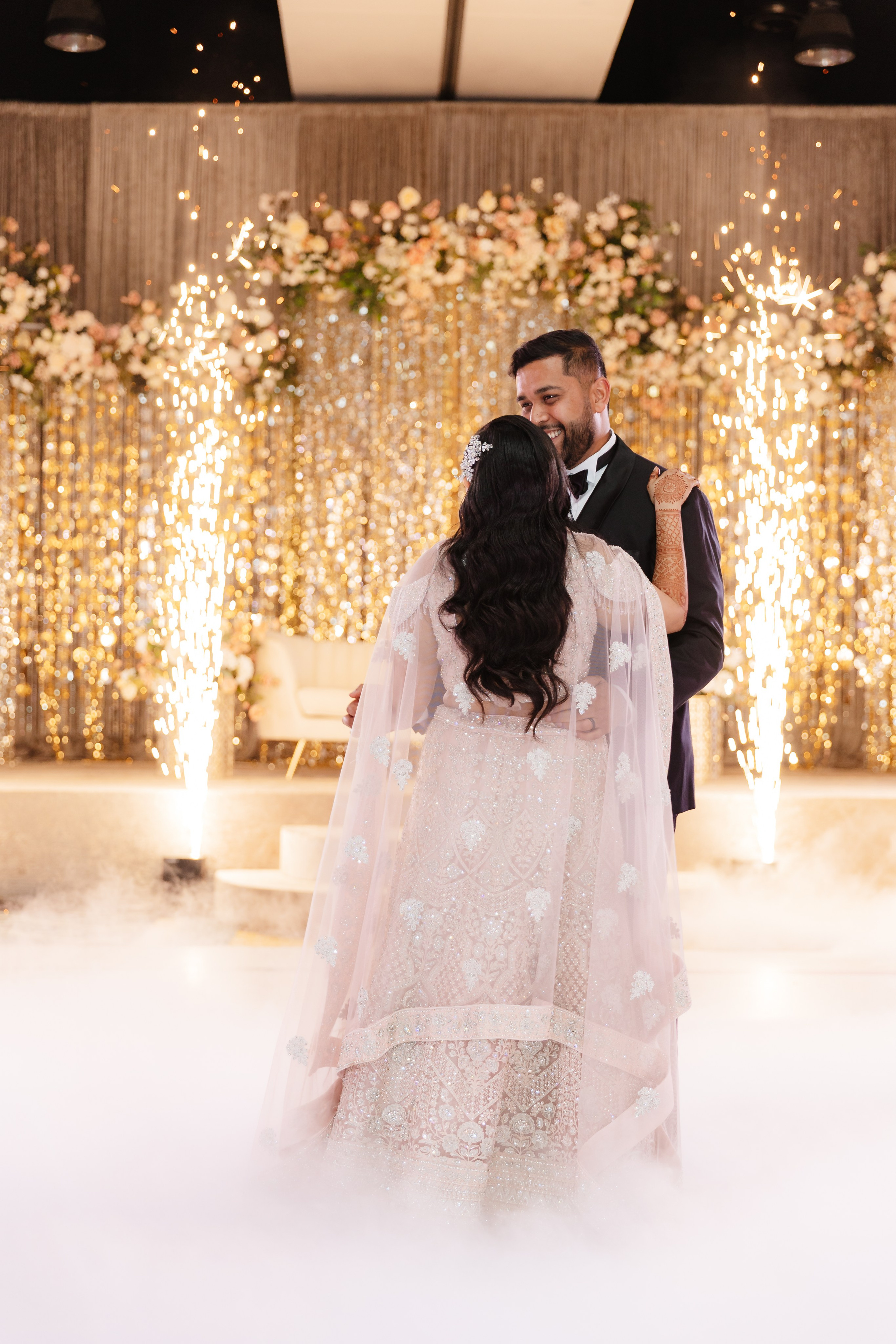 A Sacred Hindu Celebration of Love, Ritual, and Tradition. YES I DO PRODUCTION — Wedding photography&videography