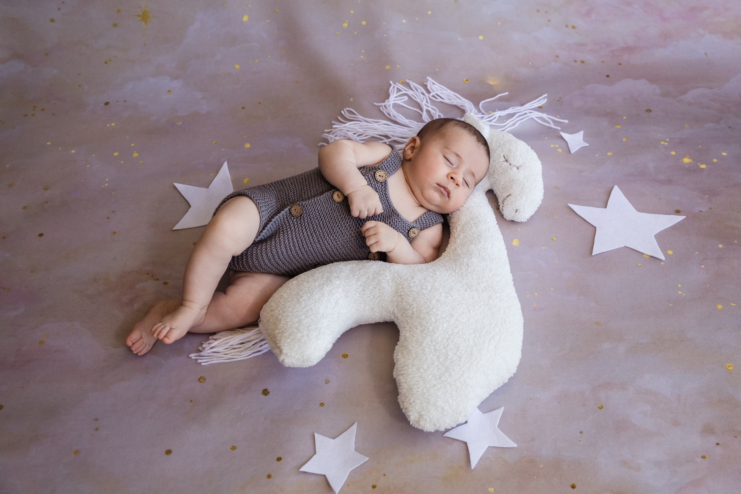 НОВОРОЖДЕННЫЕ