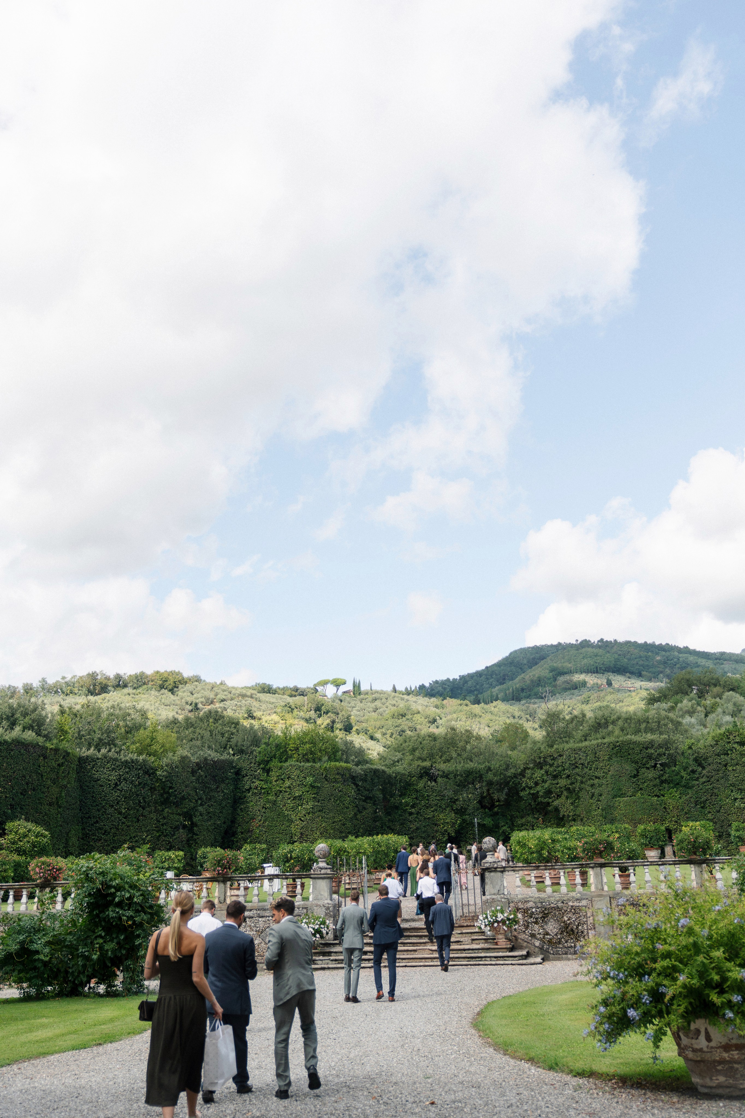 Alissa & Jakob · Villa Grabau, Tuscany. Raw Studio: Capturing Elegant weddings accross Europe