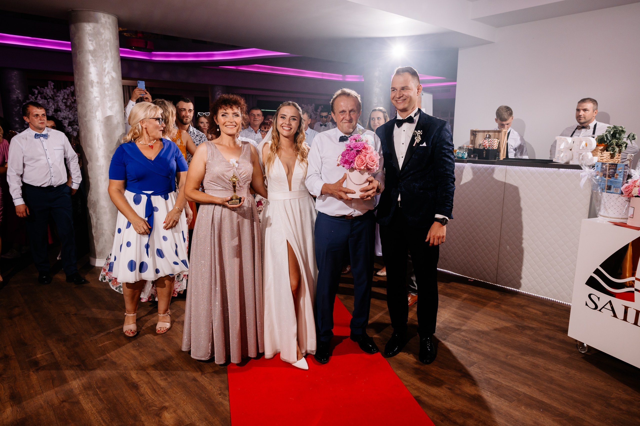 Patrycja ♡ Wojtek. Fotograf Ślubny Warszawa - Sesje Biznesowe Rodzinne Eventy