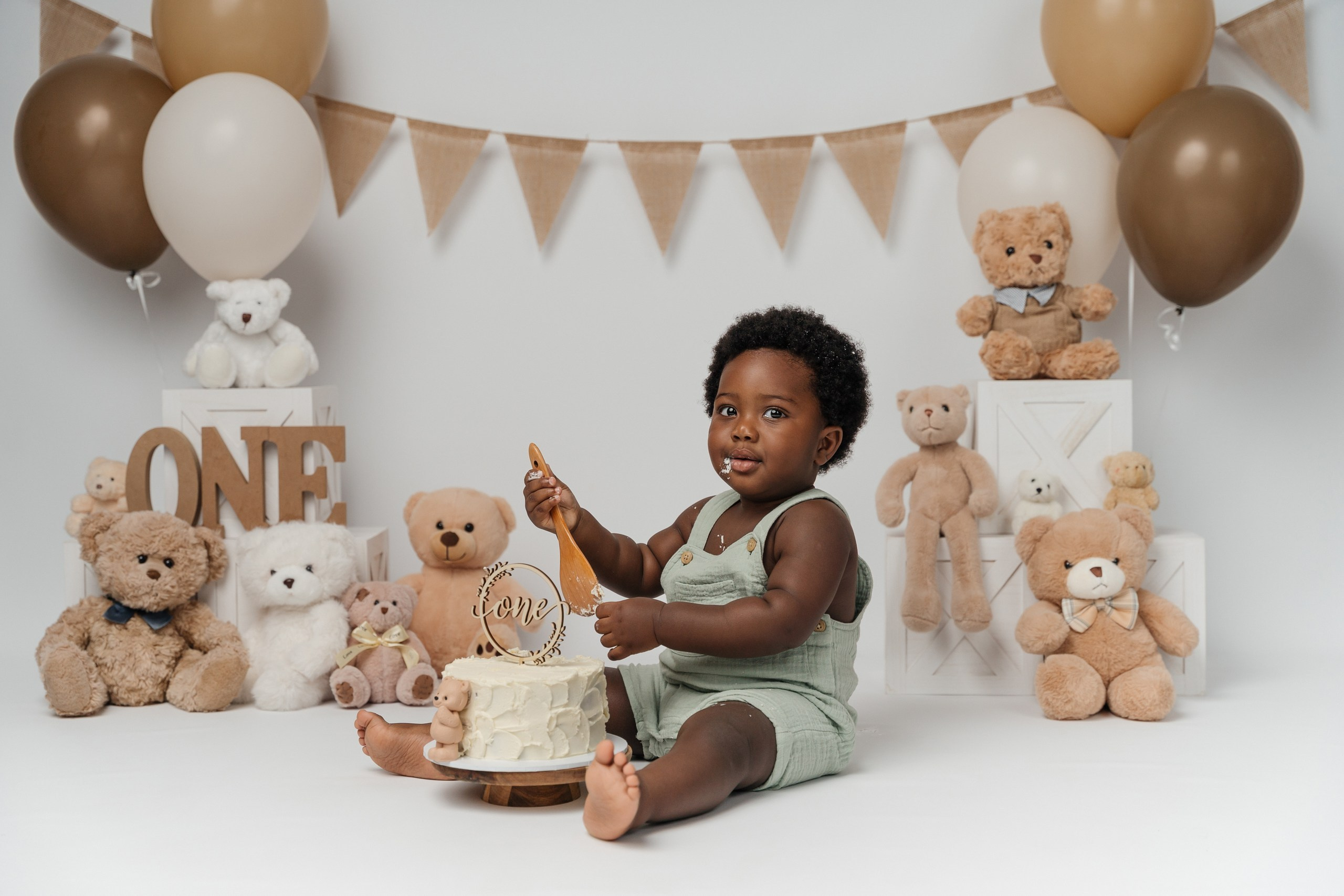Adorable baby Chukwuma 🥰. Newborn and family photographer. Hills District. Sydney