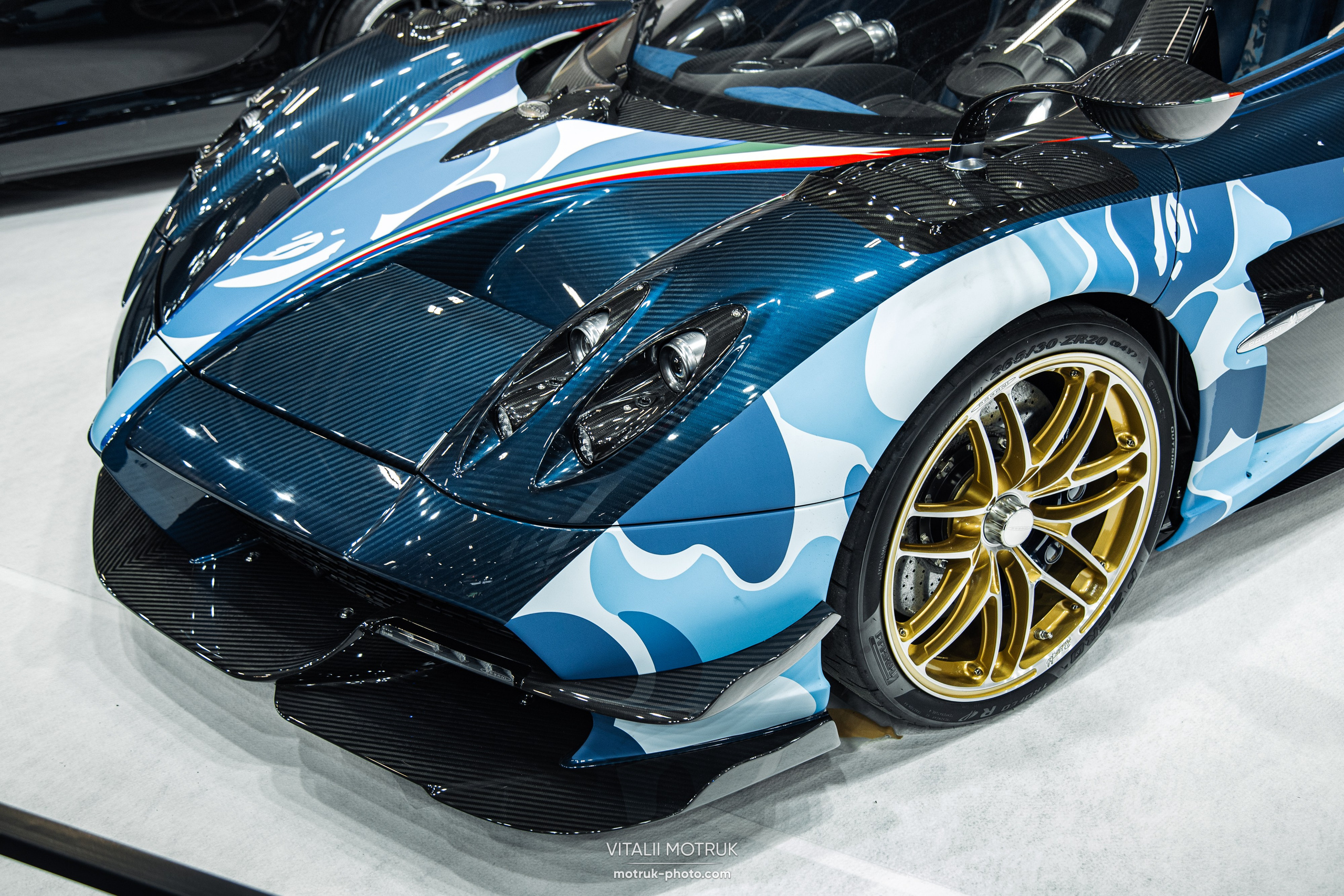 Mondial Auto 2022. Photographe de voitures à Paris — Vitalii Motruk