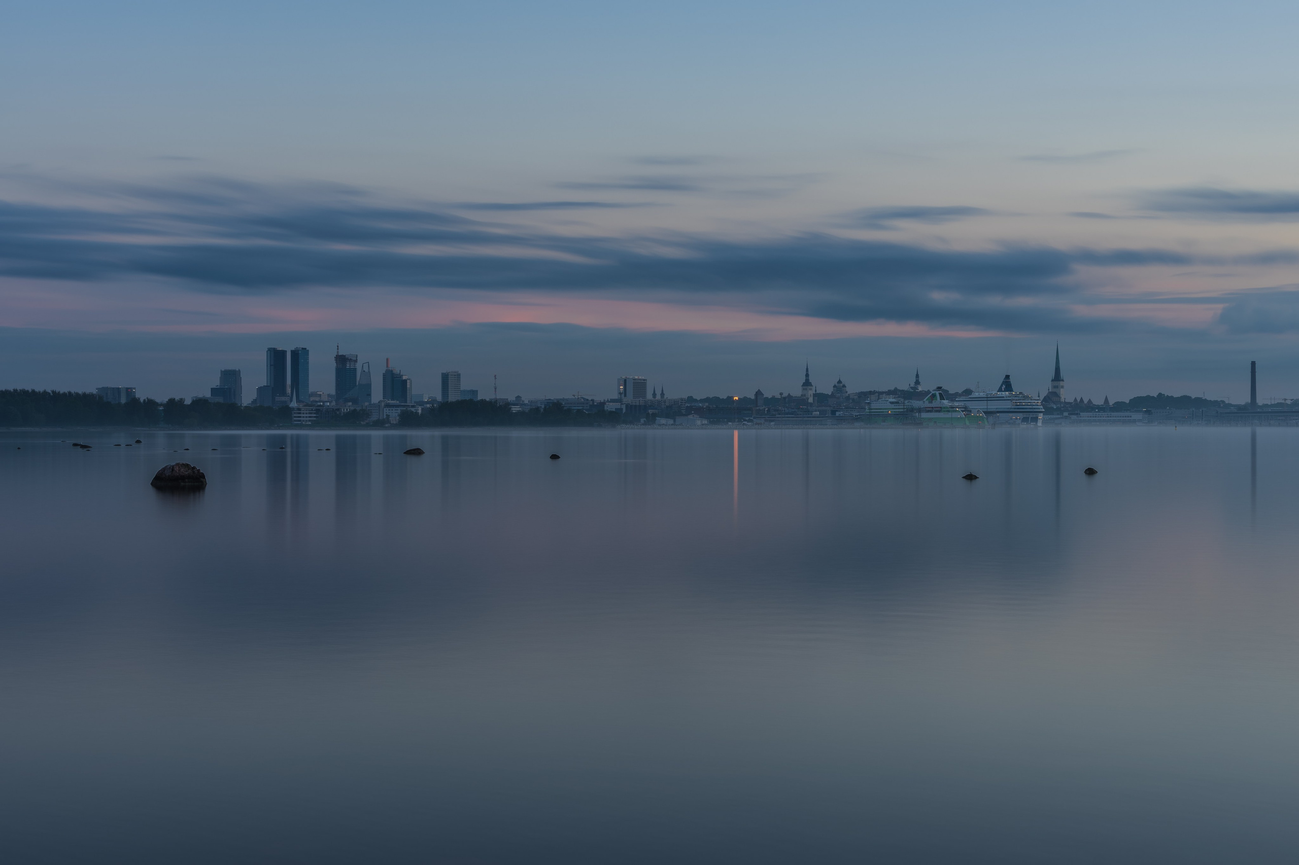 Дрон-съёмка и монтаж видео для бизнеса и соцсетей. Работаем в Таллине и по всей Эстонии. Также предлагаем обучение и консультации