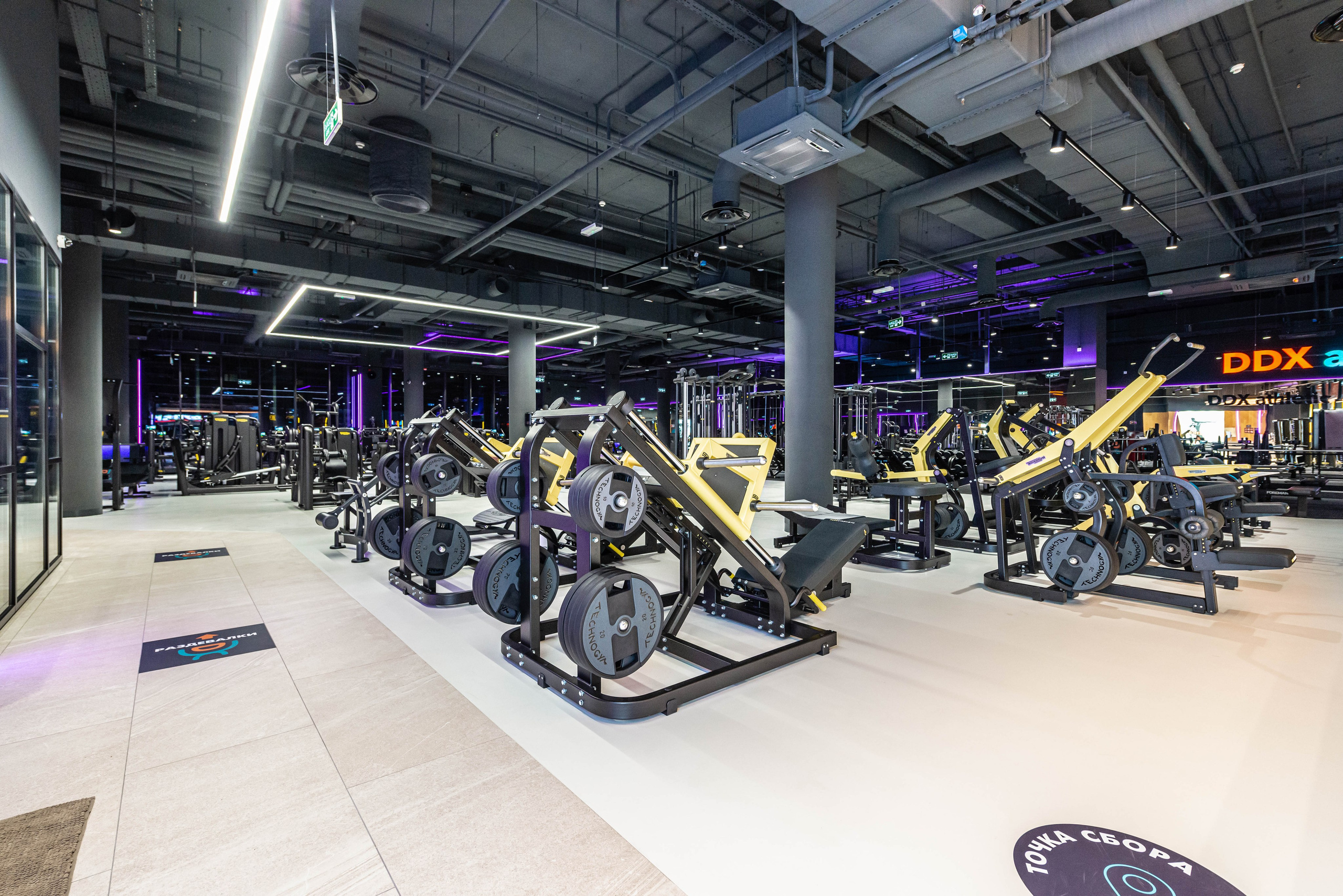 DDX Fitness на Хорошёвском шоссе. PHOTOGRAPHER QUINTANA ROO