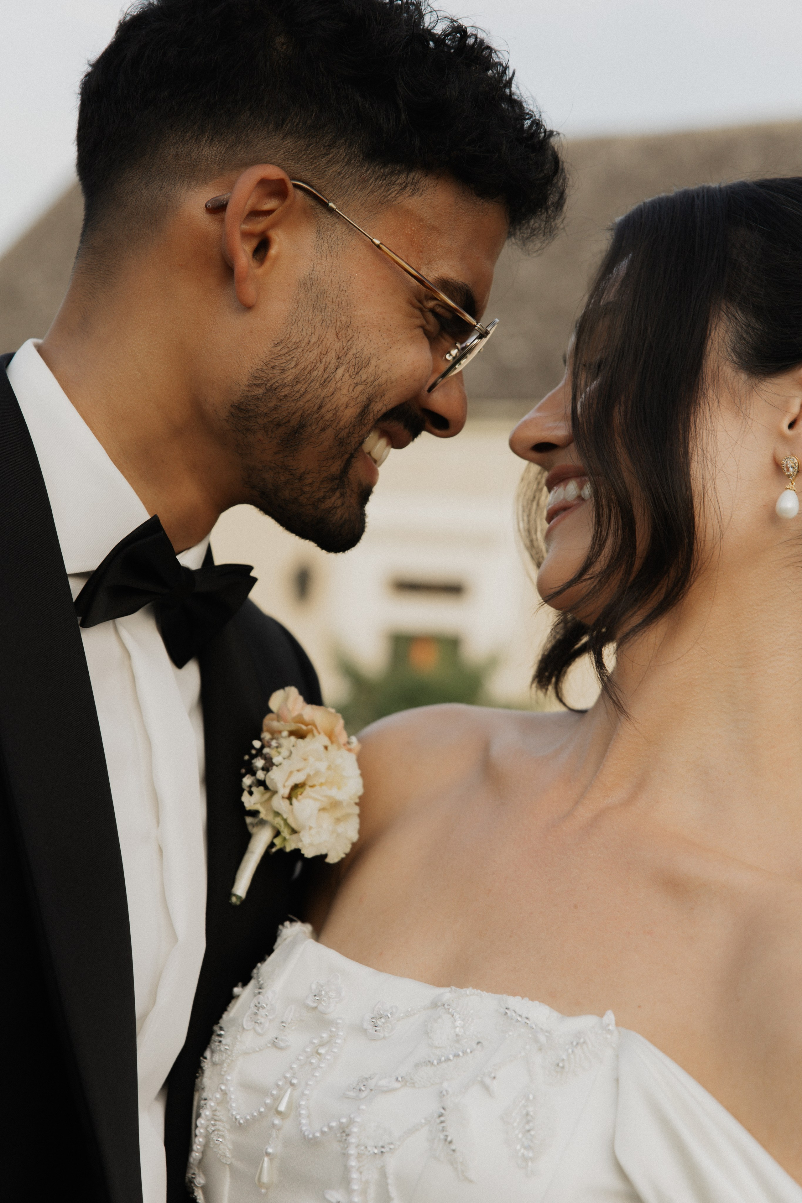 Elegant Castle Wedding in Austria | Alwin & Ruth’s Fairytale Celebration. Wedding photographer and videographer based in Timisoara, Romania