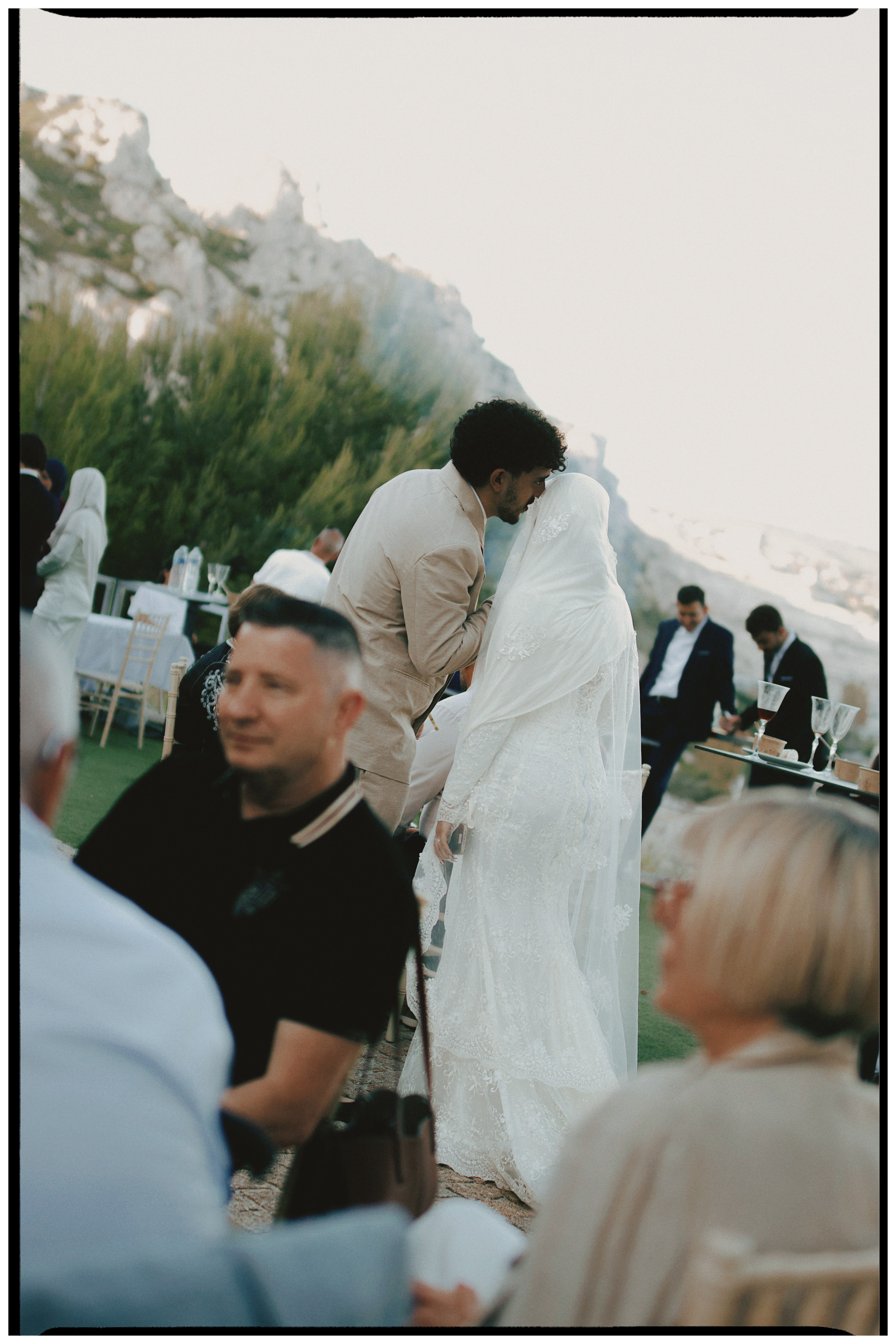 Hojra Studio - Wedding photographer