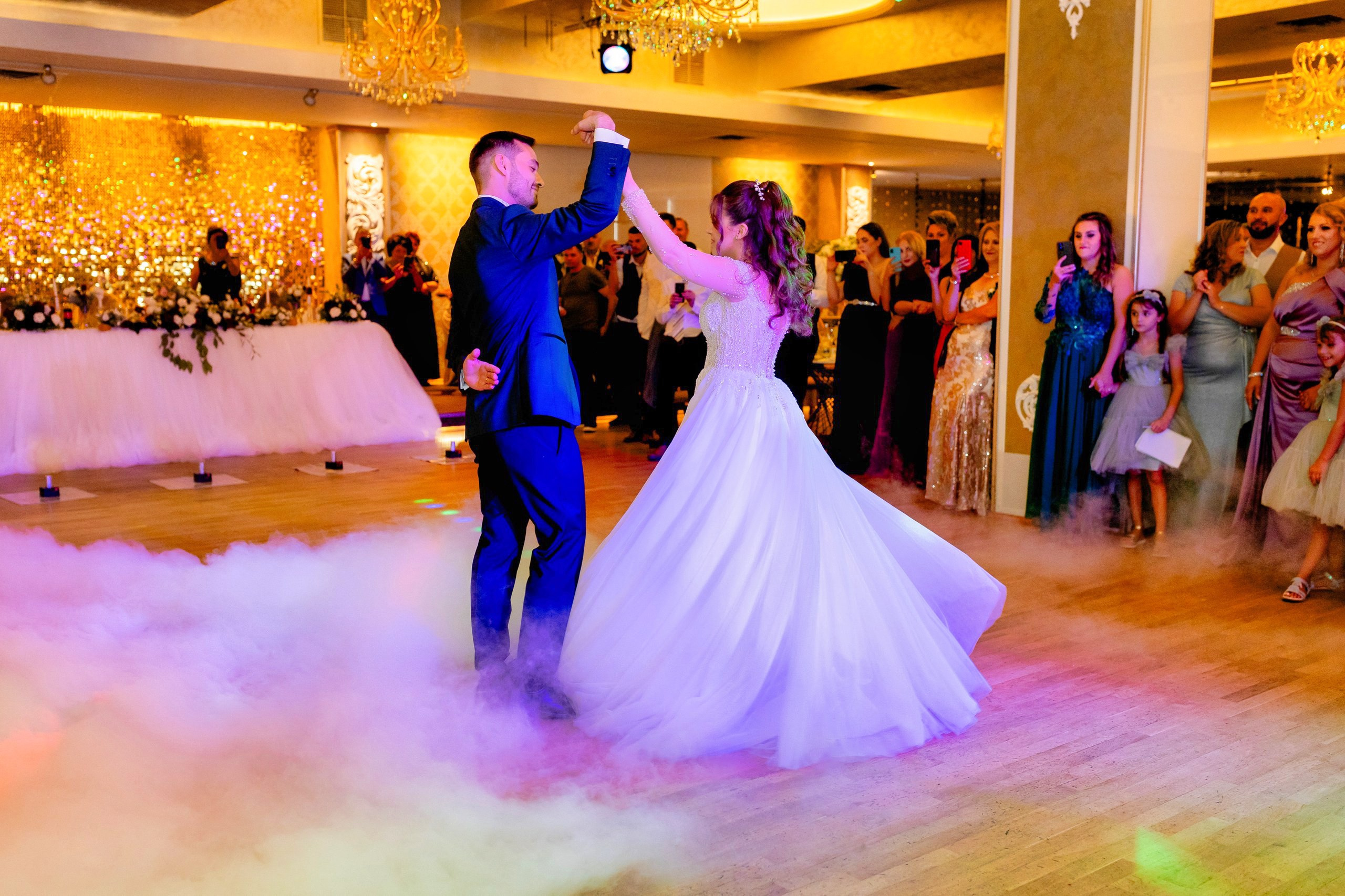 - nunta--fotograf-profesionist-botosani - fotografie-nunta-romantica - imagini-nunta-in-natura-alin-chirila-fotograf - fotografii-cuplu-indragostit-nunta-botosani - sedinta-foto-miri-andrei-iustina-alinofotostudio - amintiri-din-nunta-realizate-de-fotograf-profesionist - povestea-nuntii-andrei-si-iustina-in-imagini-alinofotostudio-fotograf evenimente- evenimente Botoșani -fotograf Suceava - fotograf Iași- servicii foto. servicii foto Botoșani. servicii foto video Botoșani. fotograf nunta. fotograf evenimente. fotograf nunta Botoșani. Alin chirila. Alin chirila fotograf. Alinofotostudio.- servicii foto. servicii foto Botoșani. servicii foto video Botoșani. fotograf nunta. fotograf evenimente. fotograf nunta Botoșani. Alin chirila. Alin chirila fotograf. Alinofotostudio.fotograf stare civilă,poze stare civilă,album foto stare civilă,servicii foto suceava,fotograf evenimente suceava,fotograf nuntă suceava,poze cununie civilă,ședință foto stare civilă,sesiune foto suceava,fotograf profesionist suceava,fotograf botosani,stare civila botosani,alinofotostudio,alin chirila fotograf.servicii foto. servicii foto Botoșani. servicii foto video Botoșani. fotograf nunta. fotograf evenimente. fotograf nunta Botoșani. Alin chirila. Alin chirila fotograf. Alinofotostudio.fotograf stare civilă,poze stare civilă,album foto stare civilă,servicii foto suceava,fotograf evenimente suceava,fotograf nuntă suceava,poze cununie civilă,ședință foto stare civilă,sesiune foto suceava,fotograf profesionist suceava,fotograf botosani,stare civila povestitor prin fotografiebotosani,alinofotostudio,alin chirila fotograf,servicii foto. servicii foto Botoșani. servicii foto video Botoșani. fotograf nunta. fotograf evenimente. fotograf nunta Botoșani. Alin chirila. Alin chirila fotograf. Alinofotostudio.fotograf stare civilă,poze stare civilă,album foto stare civilă,servicii foto suceava,fotograf evenimente suceava,fotograf nuntă suceava,poze cununie civilă,ședință foto stare civilă,sesiune foto suceava,fotograf profesionist suceava,fotograf botosani,stare civila botosani,alinofotostudio,alin chirila fotograf,cununie religioasă botoșani,andreea și neculai,capela militară botoșani,foto conacul zăicești,fotograf nuntă botoșani,fotograf cununie religioasă,foto evenimente botoșani,poze cununie capela militară,ședință foto zăicești,fotograf profesionist botoșaniMire și mireasă – Sergiu & Liliana – ziua nunții, 2024 - Emoții în ziua nunții – Sergiu și Liliana - Dansul mirilor – fotografie artistică nuntă 2024 - Sedinta foto romantică în natură – Sergiu & Liliana - Rochia de mireasă și detalii de nuntă elegan-Album de cununie civilă Florin și Anda – Fotografii profesionale realizate de Alin Chirilă în Botoșani -fotograf prin fotografie-Ședință foto Trash the Dress pe muntele Rarău cu Iulian și Iuliana – fotografie de cuplu, natură montană, emoție autentică surprinsă de Alin Chirilă, povestitor prin fotografie.- "Iulian și Iuliana pe crestele Rarăului – fotografie Trash the Dress în natură" - "Cuplu îmbrățișat la apus pe muntele Rarău – ședință foto după nuntă" - "Rochie de mireasă în vânt pe munte – Trash the Dress Rarău-1. Iulian și Iuliana pe muntele Rarău – ședință foto Trash the Dress în natură, cu peisaj montan spectaculos 2. Cuplu în îmbrățișare pe Rarău – emoție autentică surprinsă după nuntă 3. Rochie de mireasă în bătaia vântului – fotografie artistică Trash the Dress în munți 4. Mire și mireasă privind spre orizont – dragoste și libertate pe muntele Rarău 5. Iuliana zâmbind în rochia de mireasă – portret în natură, Trash the Dress 6. Iulian ținându-și mireasa de mână – ședință foto romantică pe munte 7. Detaliu cu rochia pe stâncă – estetică naturală Trash the Dress Rarău 8. Cuplu în mers pe poteca Rarăului – fotografie simbolică de după nuntă 9. Apus de soare pe Rarău în spatele mirilor – imagine de poveste Trash the Dress 10. Iulian și Iuliana râzând împreună – momente autentice surprinse de Alin Chirilă, povestitor prin fotografie