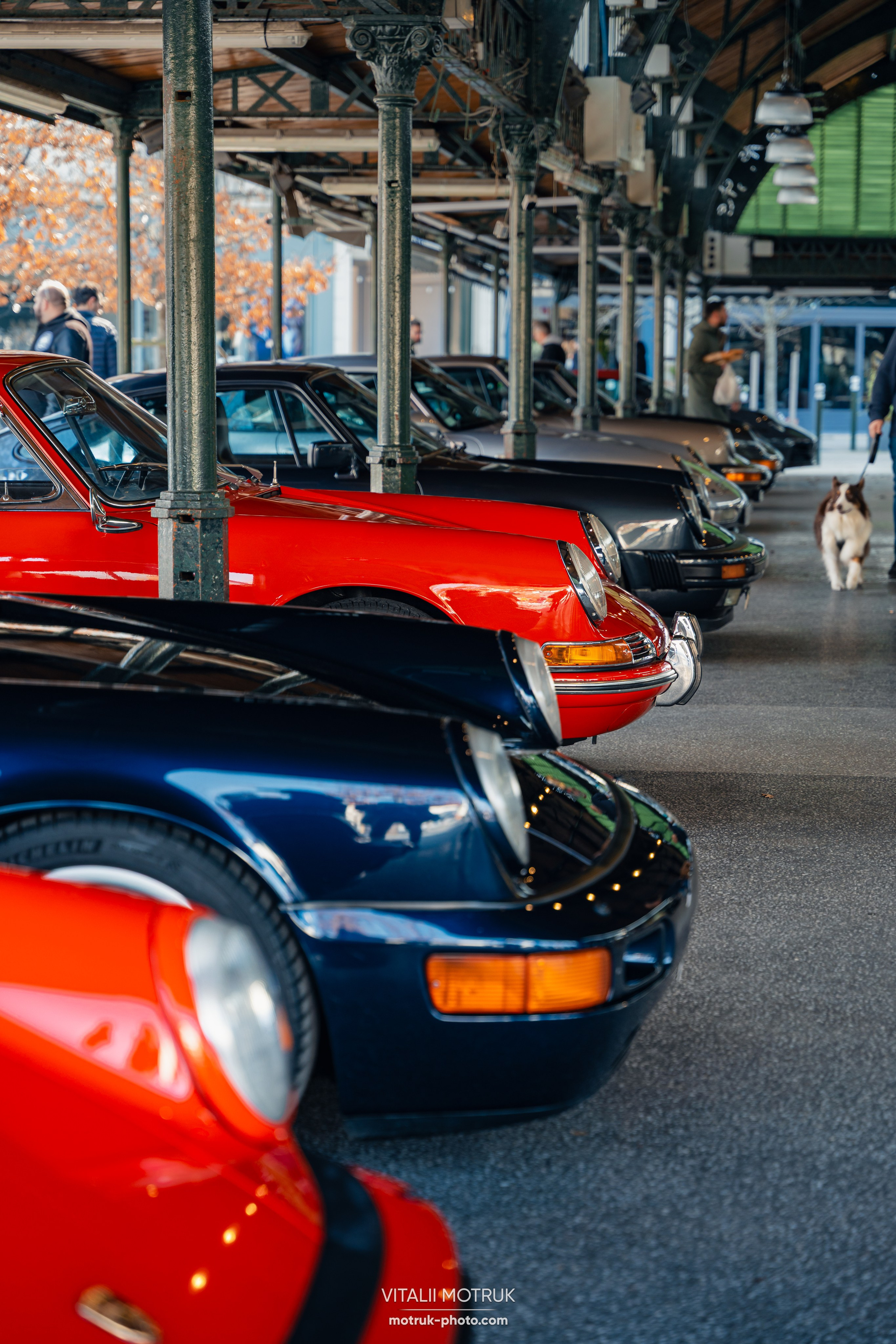 Rassemblement Garenne Colombes — 16 mars. Photographe de voitures à Paris — Vitalii Motruk