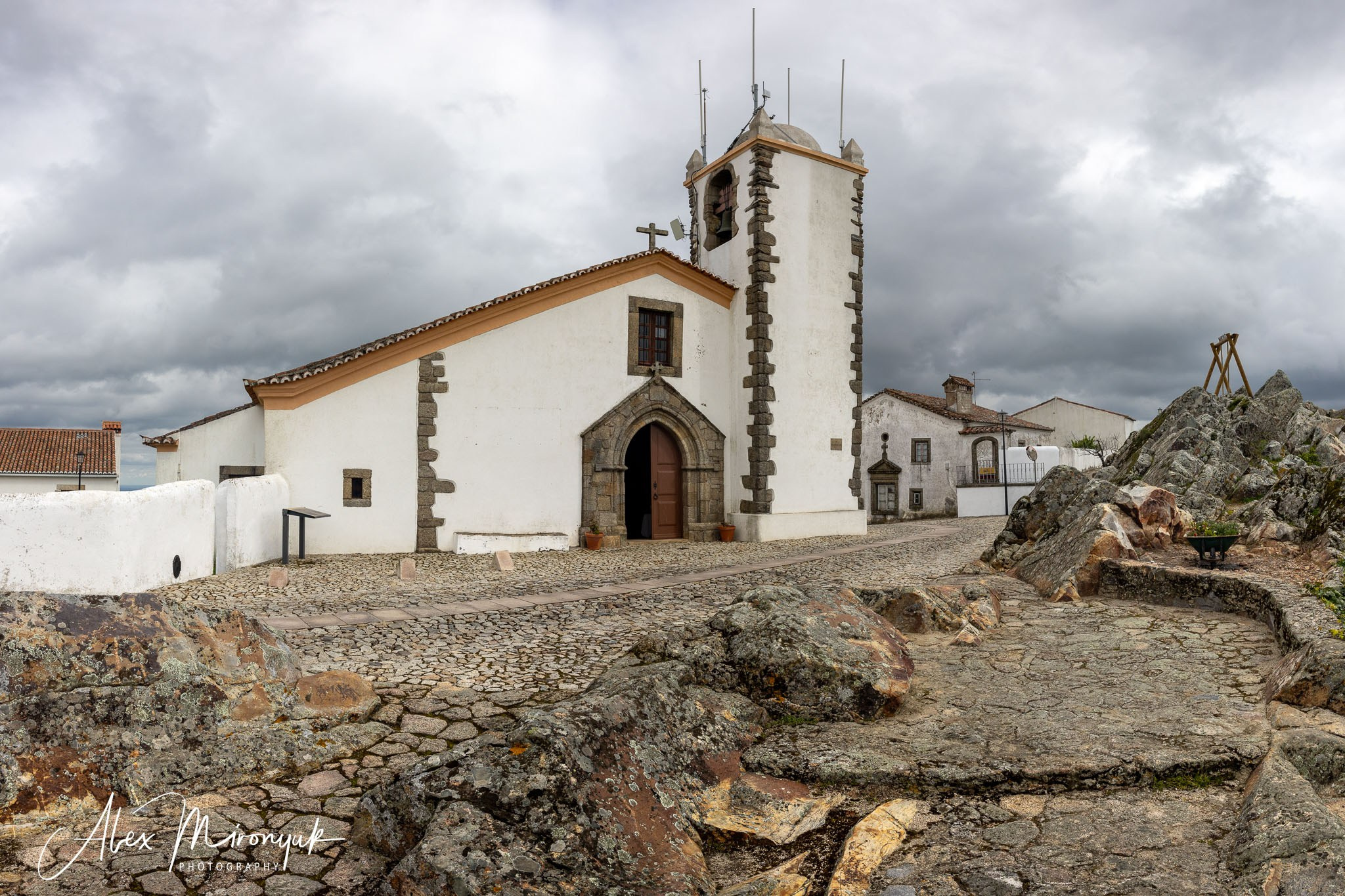 Portugal’s Scenic Treasures. Pet, Senior, Landscape, portrait studio, photographer in Miami and Sou