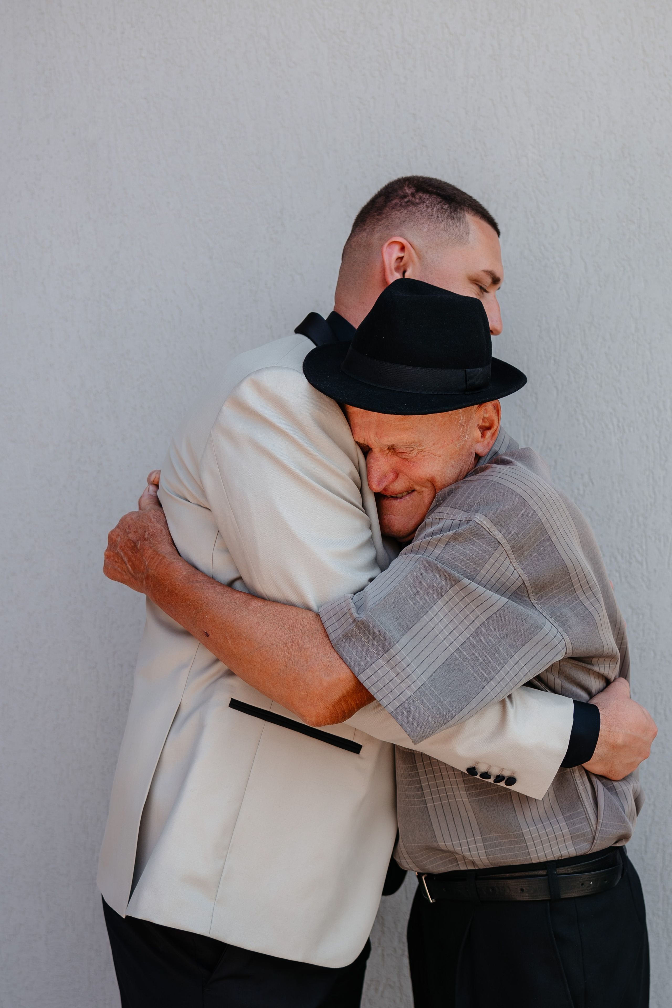 Catalina & Remus. Raw Studio. Fotograful tau de nunta!