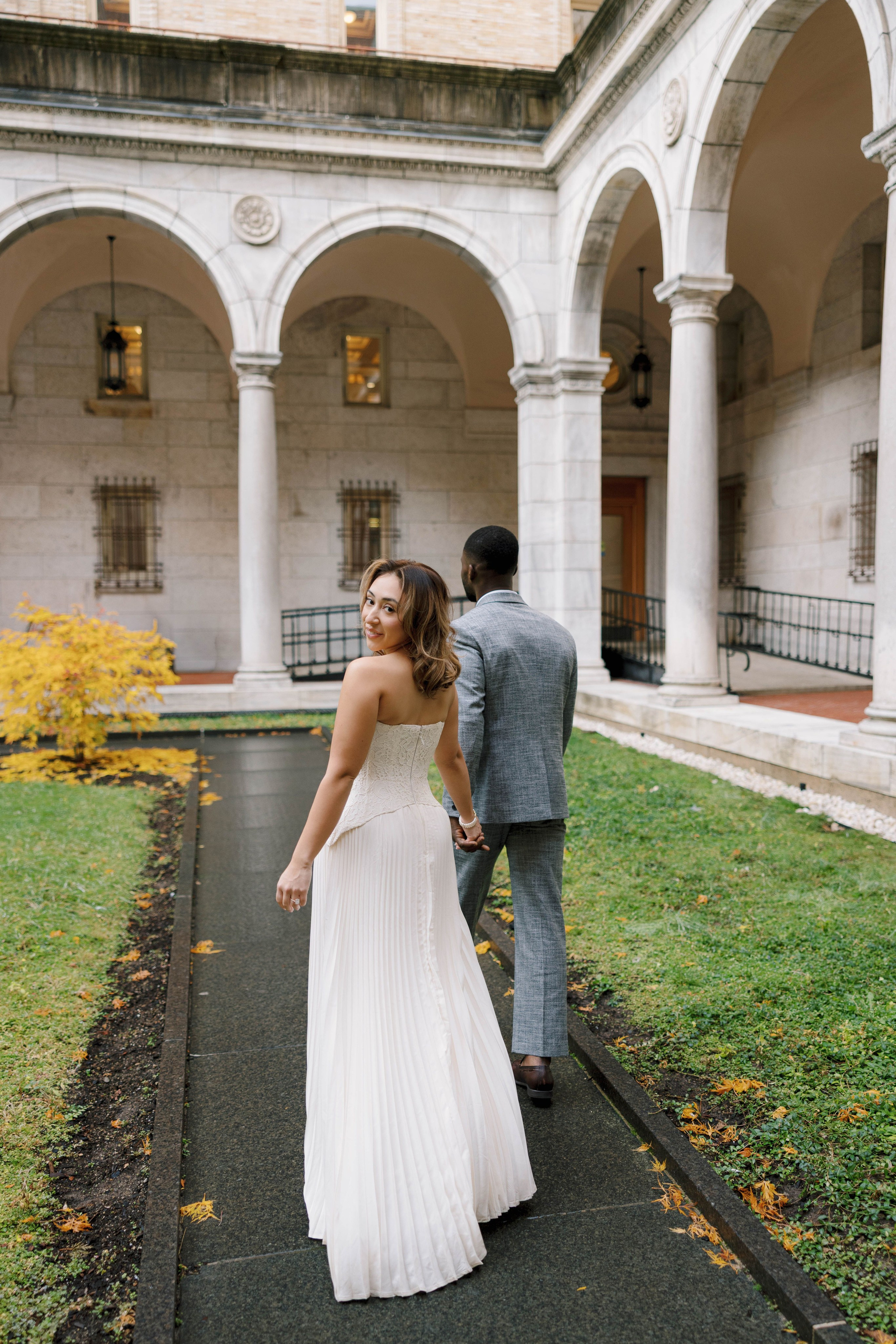A Boston Love Story. Rhode Island Wedding Photographer Tati Simpson