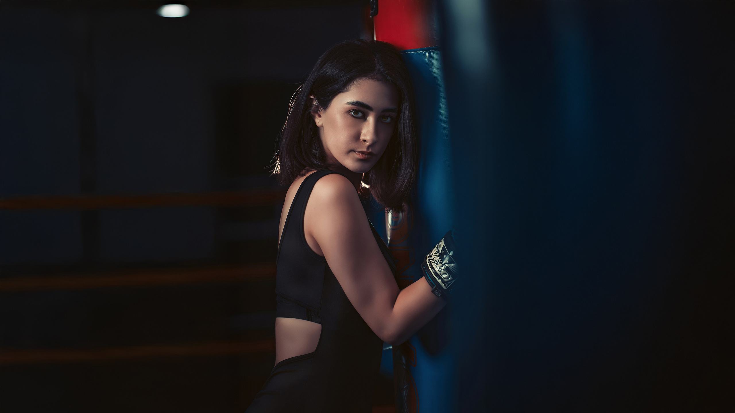 Nifty photography — коммерческий и портретный фотограф в Ташкенте. Студийная и выездная съёмка