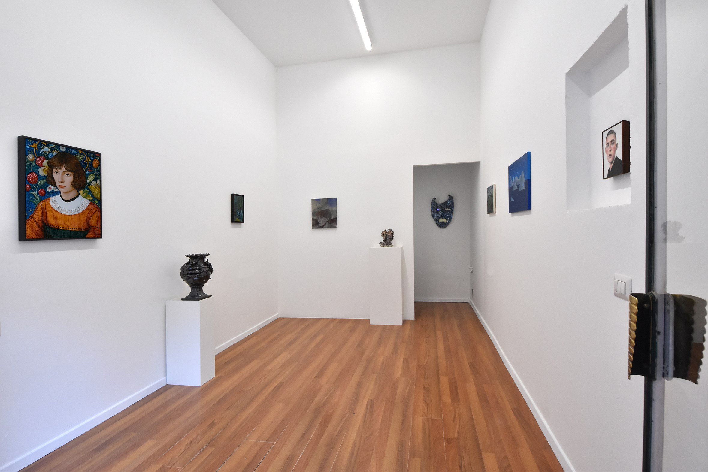 GROUP SHOW. ELEN BEZHEN