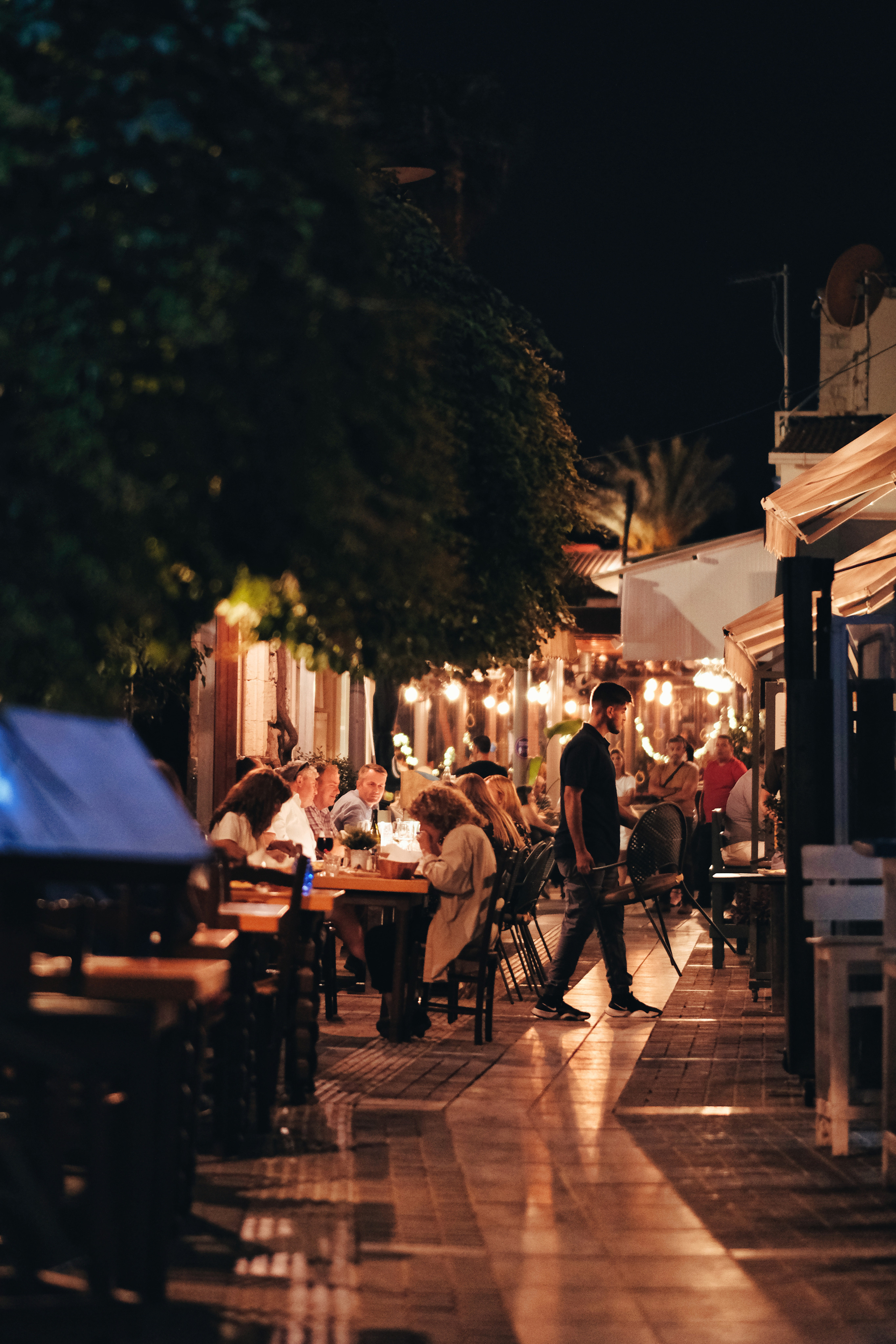 Candid Street Photography | Street Photography in Limassol City. 中国街头摄影 | The Streets of China Through My Eyes | 深圳