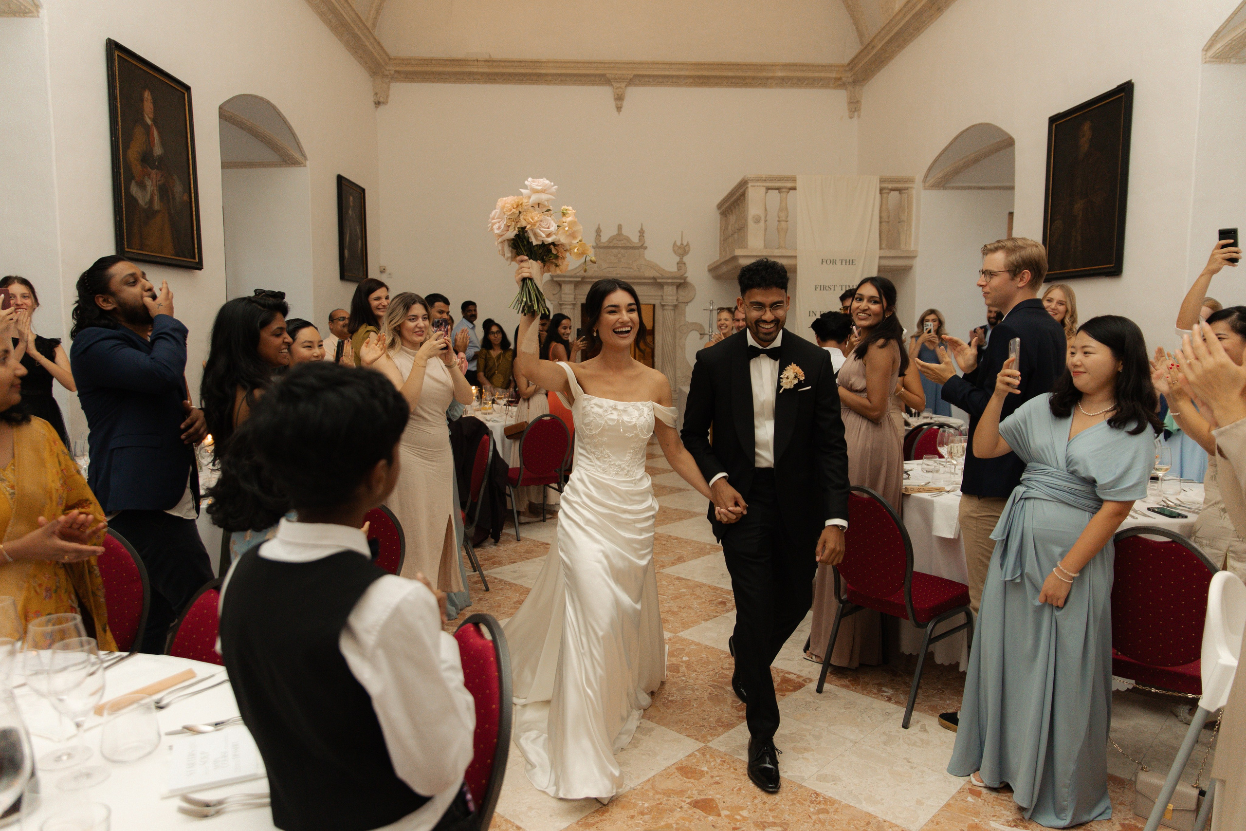 Elegant Castle Wedding in Austria | Alwin & Ruth’s Fairytale Celebration. Wedding photographer and videographer based in Timisoara, Romania