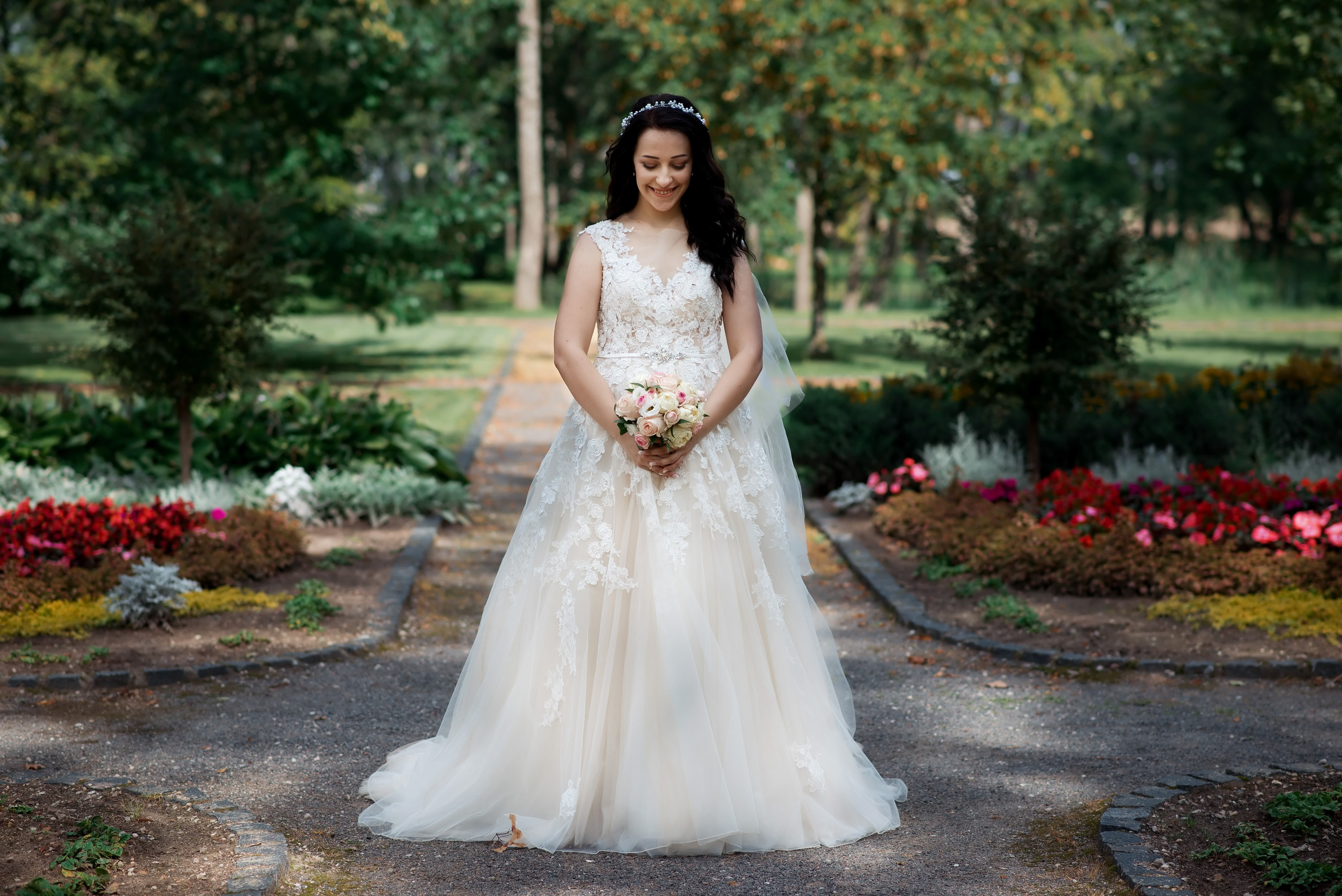 Vestuvių fotosesija, ceremonija, Vestuvių pasiruošimo fotografavimas. Vestuvių fotografas Vilnius Trakai kaina vestuvių fotografavimas fotografė personal.lt photogrpahy kainos jaunoji jaunikis nuotaka santuoka vestuvės, profesionali natūrali meninė reportažinė klasikinė fotosesija, vestuvių fotosesija gamtoje dvare