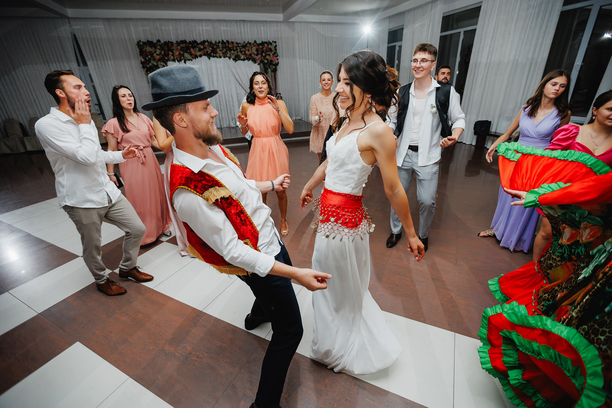 Ecaterina si Bastien. Fotograf și videograf de nuntă R. Moldova, Romania