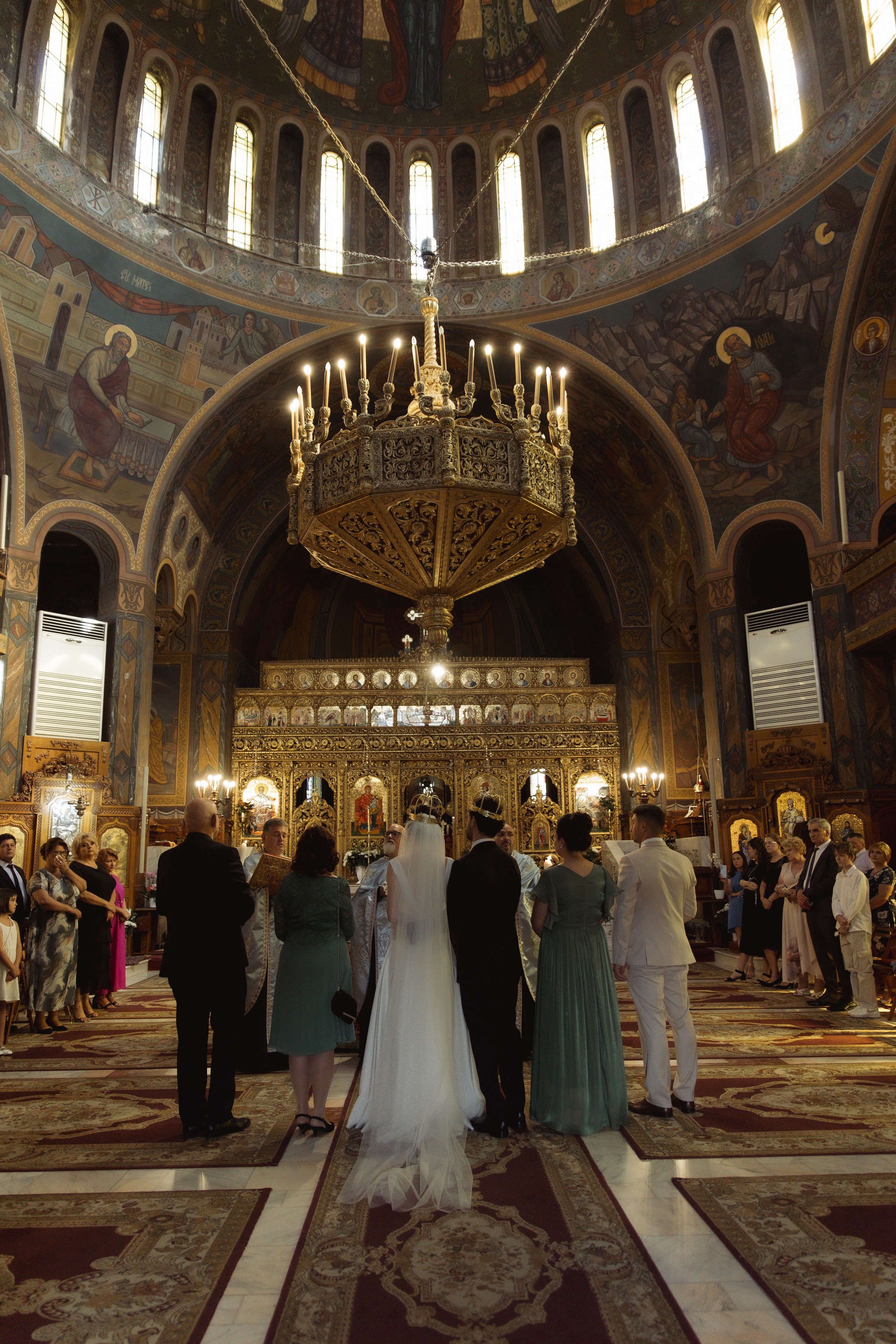 George & Alina | Wedding at Hotel Timisoara. Wedding photographer and videographer based in Timisoara, Romania