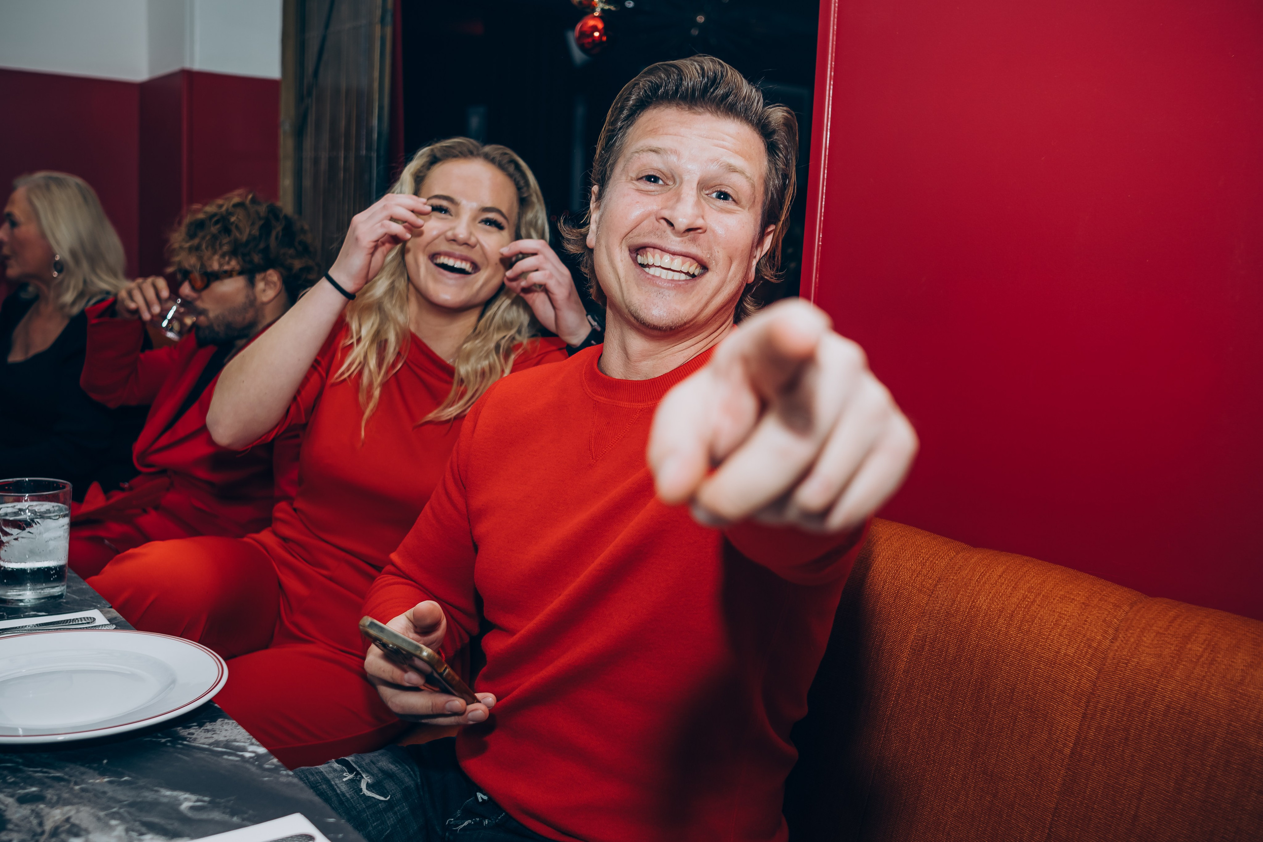 Red party. Photographer in Mallorca