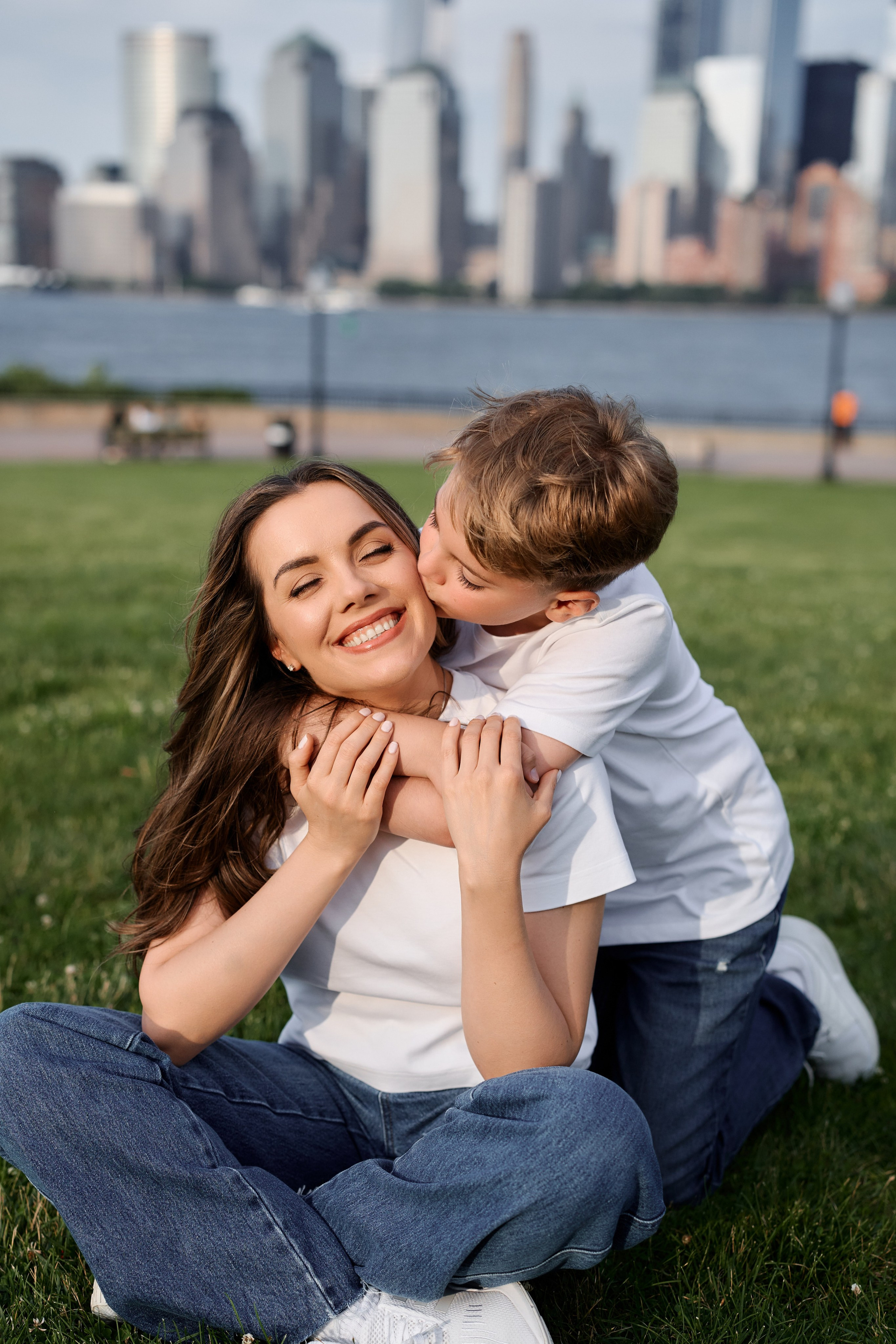 Family photo service New York / Experienced photographer. Professional Wedding and event photographer USA New York