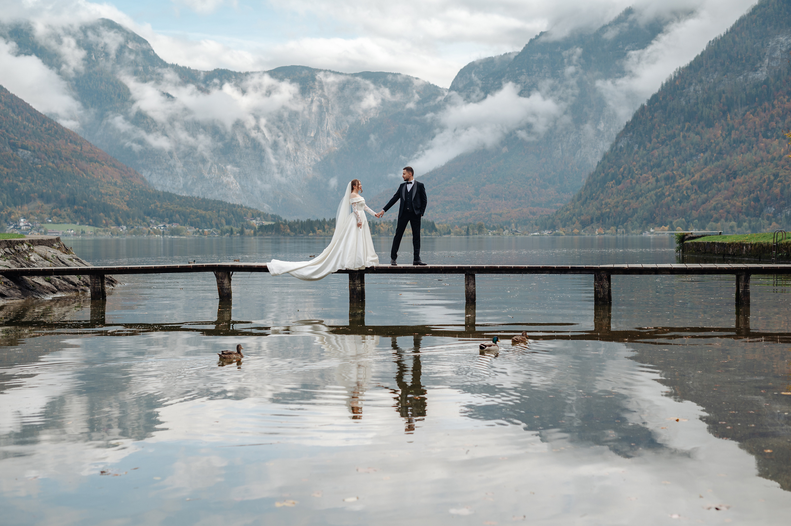 After Wedding shooting in Hallstatt, Austria