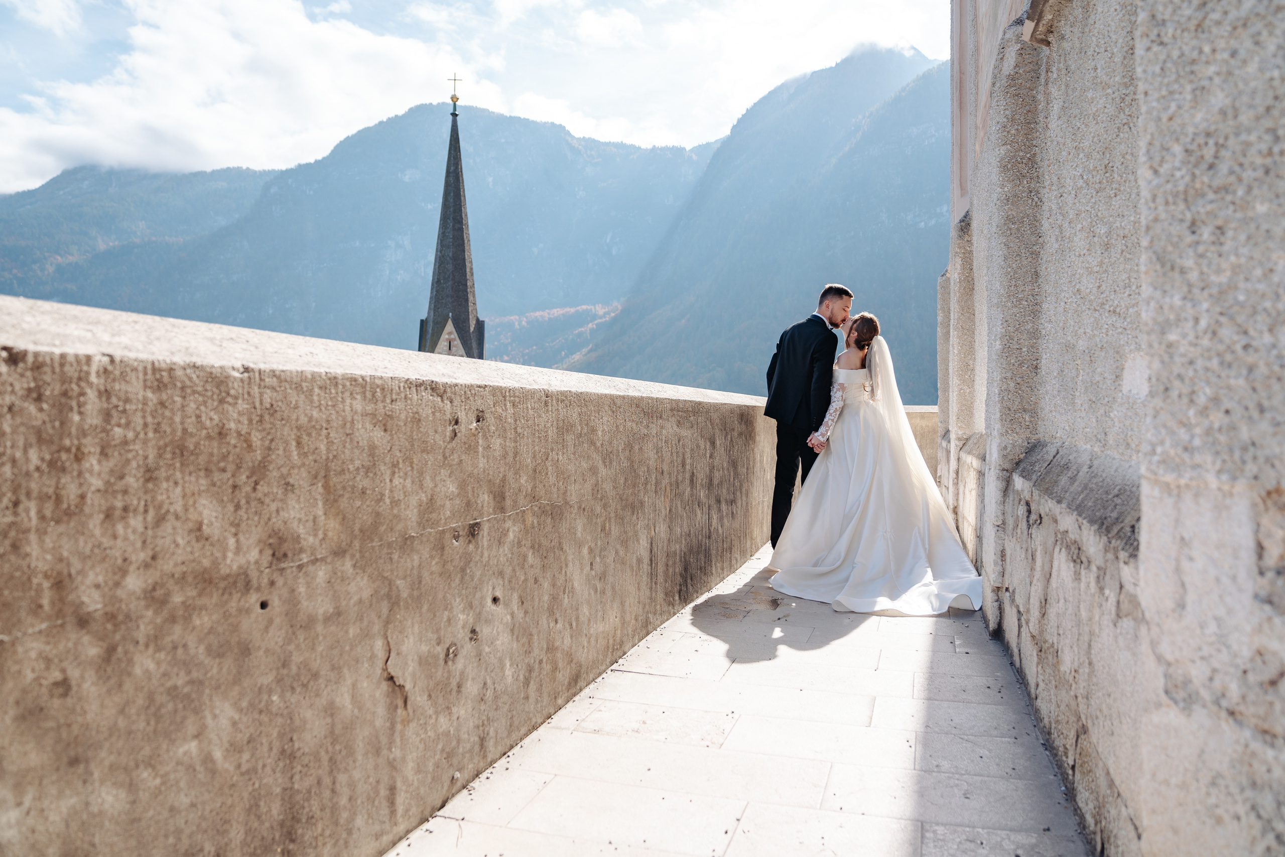 After Wedding shooting in Hallstatt, Austria