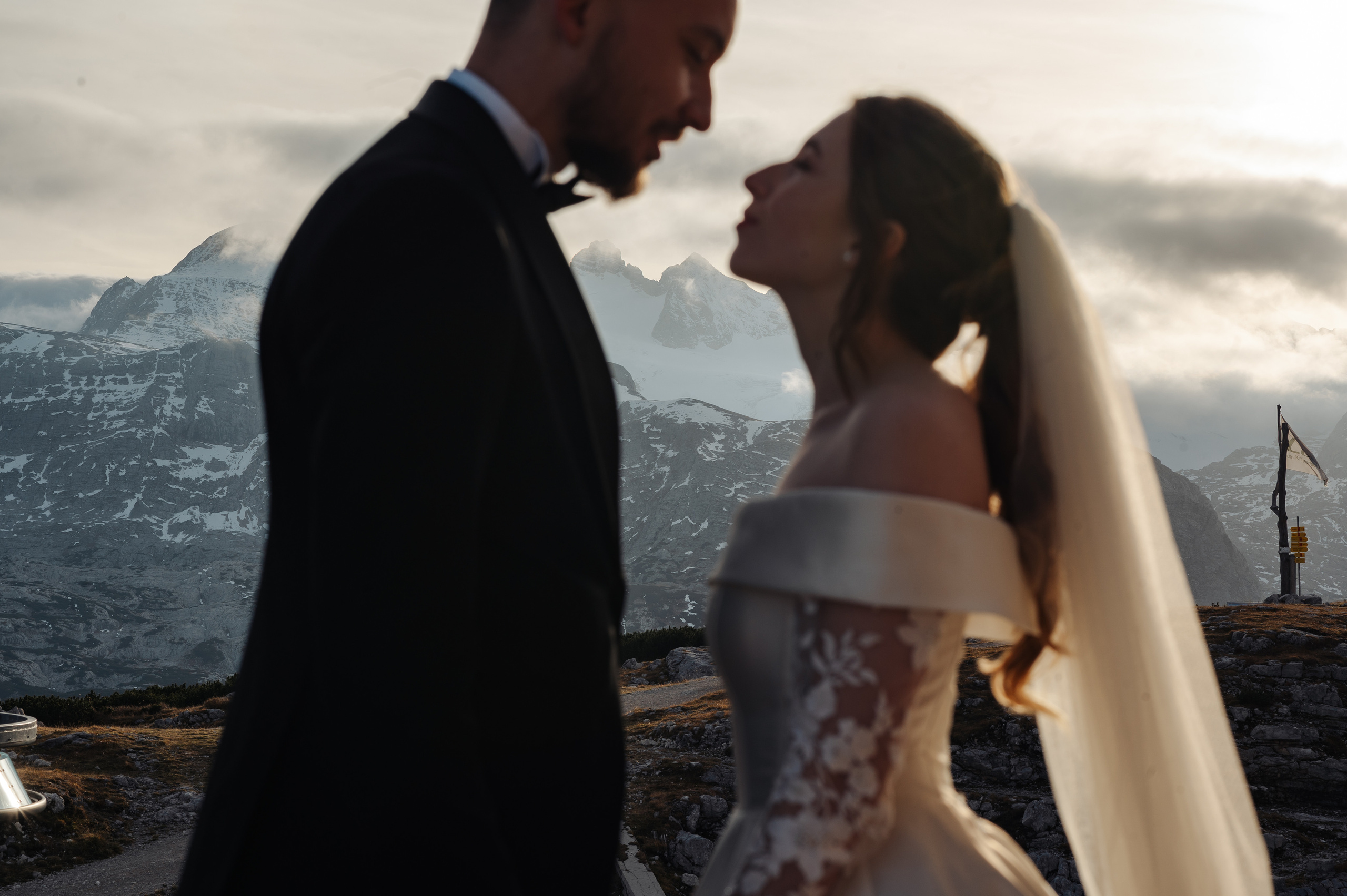 After Wedding shooting in Hallstatt, Austria