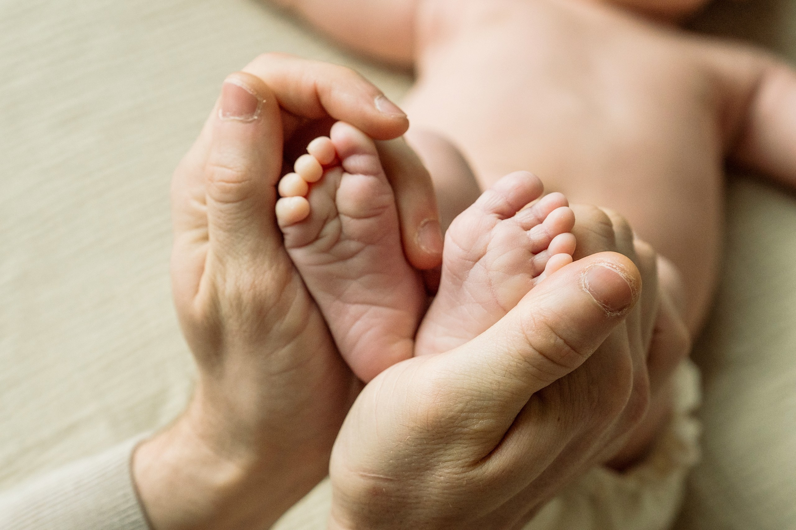 Kristine, Brian, Sloane. Alisa Tant — Family and newborn photographer Bucks County, Montgomery county, Philadelphia, NJ