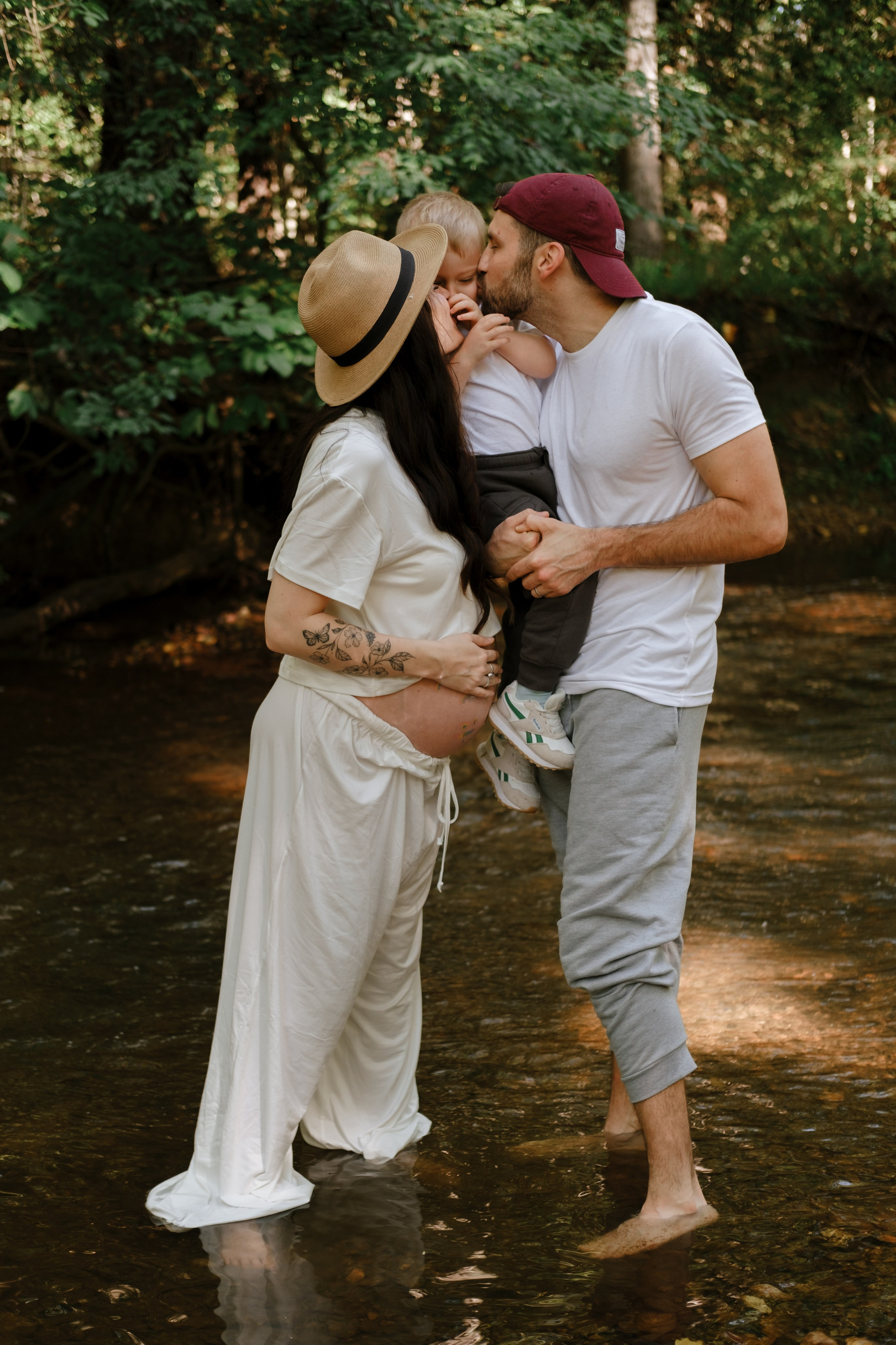 Richmond, VA Maternity Photographer | Editorial & Documentary Portraits. Family Photographer Richmond VA | Anna Dobrovolskaia