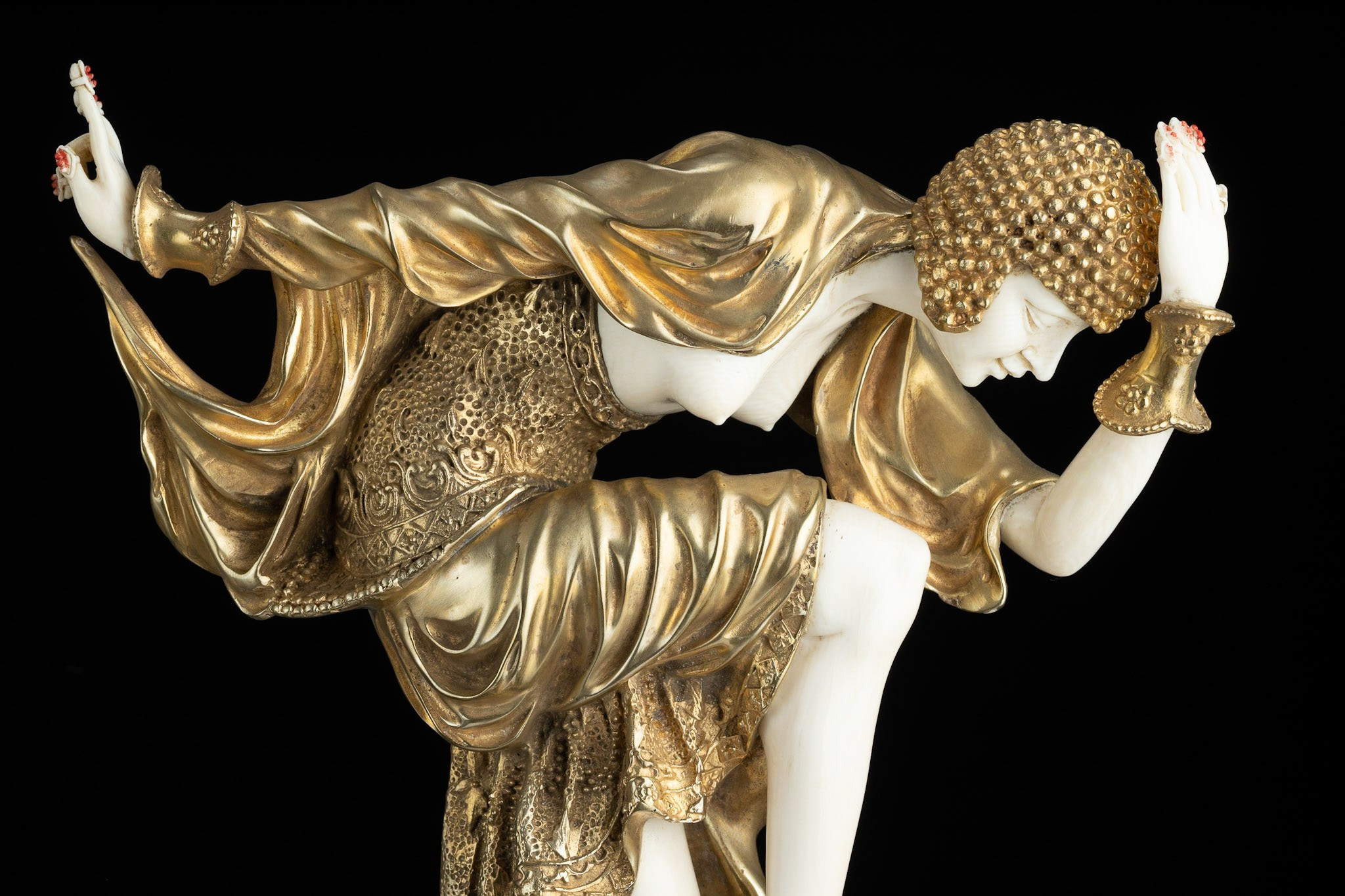 Скульптура Чипаруса крупным планом - фотограф Андрей Дунин