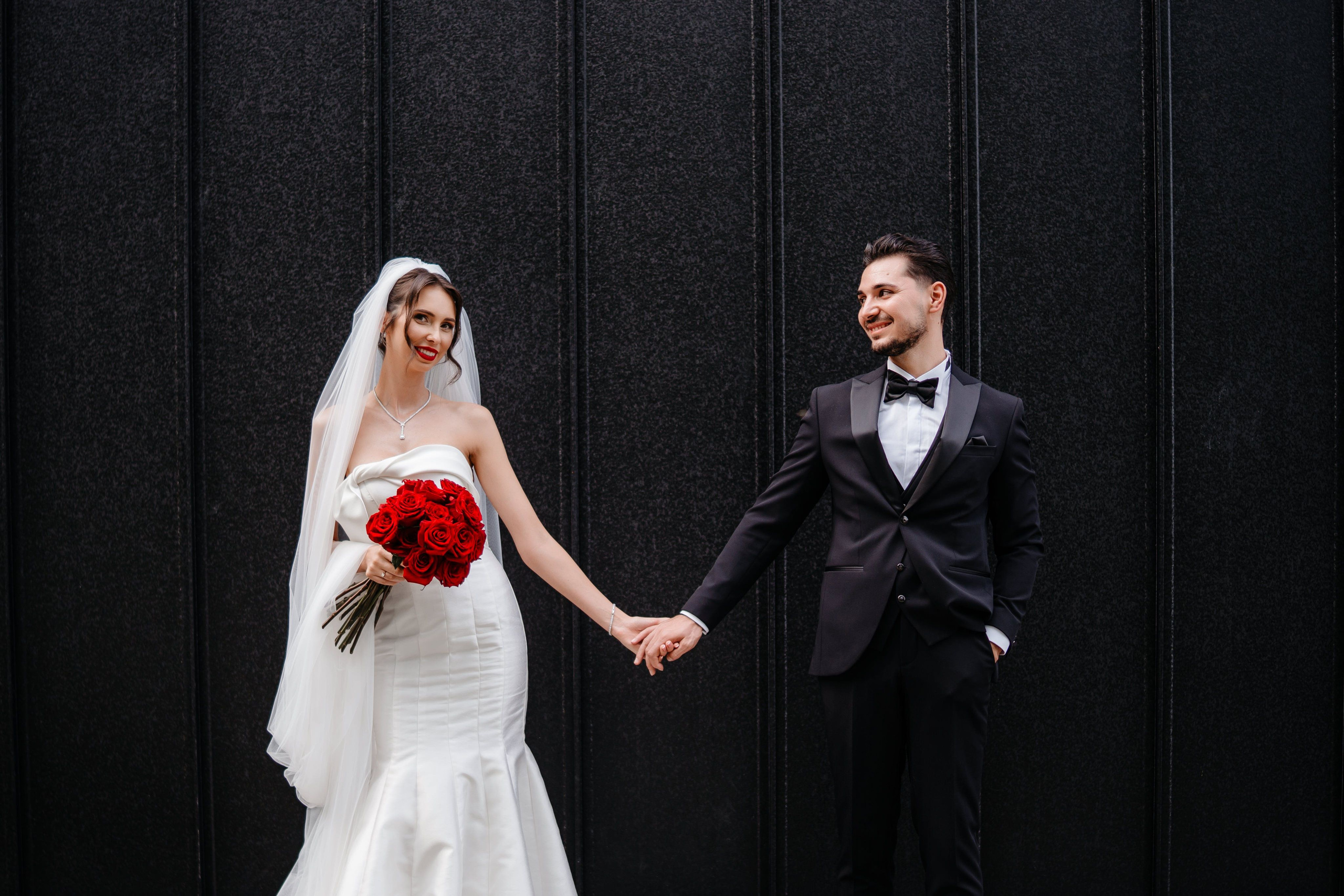 Povestea de nuntă a lui Anca și Dragoș în Bacău | Fotografie de Eveniment. Raw Studio. Fotograful tau de nunta!