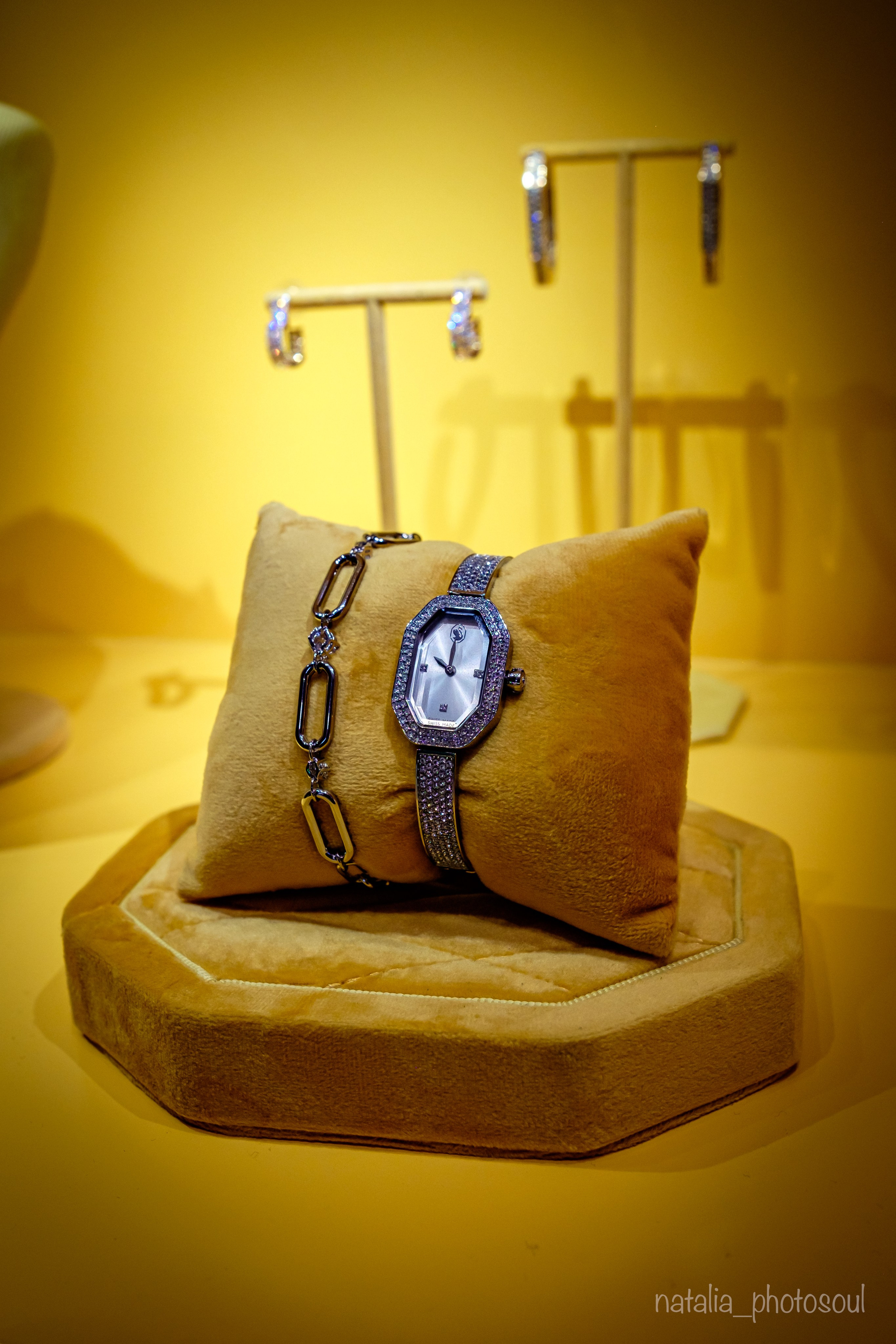 SWAROVSKI MASTERS OF LIGHT FROM VIENNA TO SEOUL. Photographer in Seoul Dobrokvashina Natalya