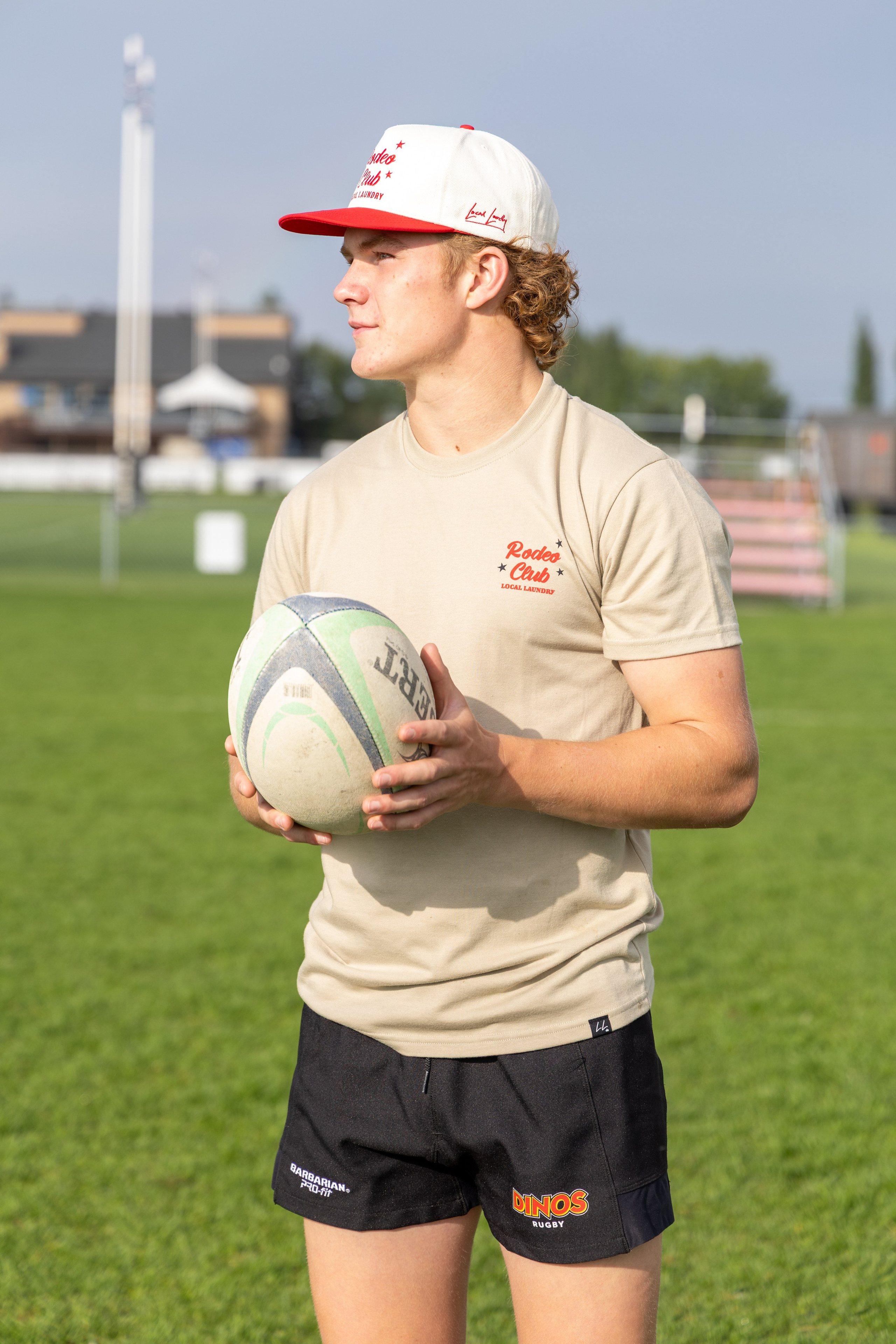 Qura Creative: Creative Branding, Visual Identity & Storytelling Services for Businesses and Projects. Qura Creative — A Multidisciplinary Creative House for Styling, Fashion Direction, Photography & Visual Storytelling