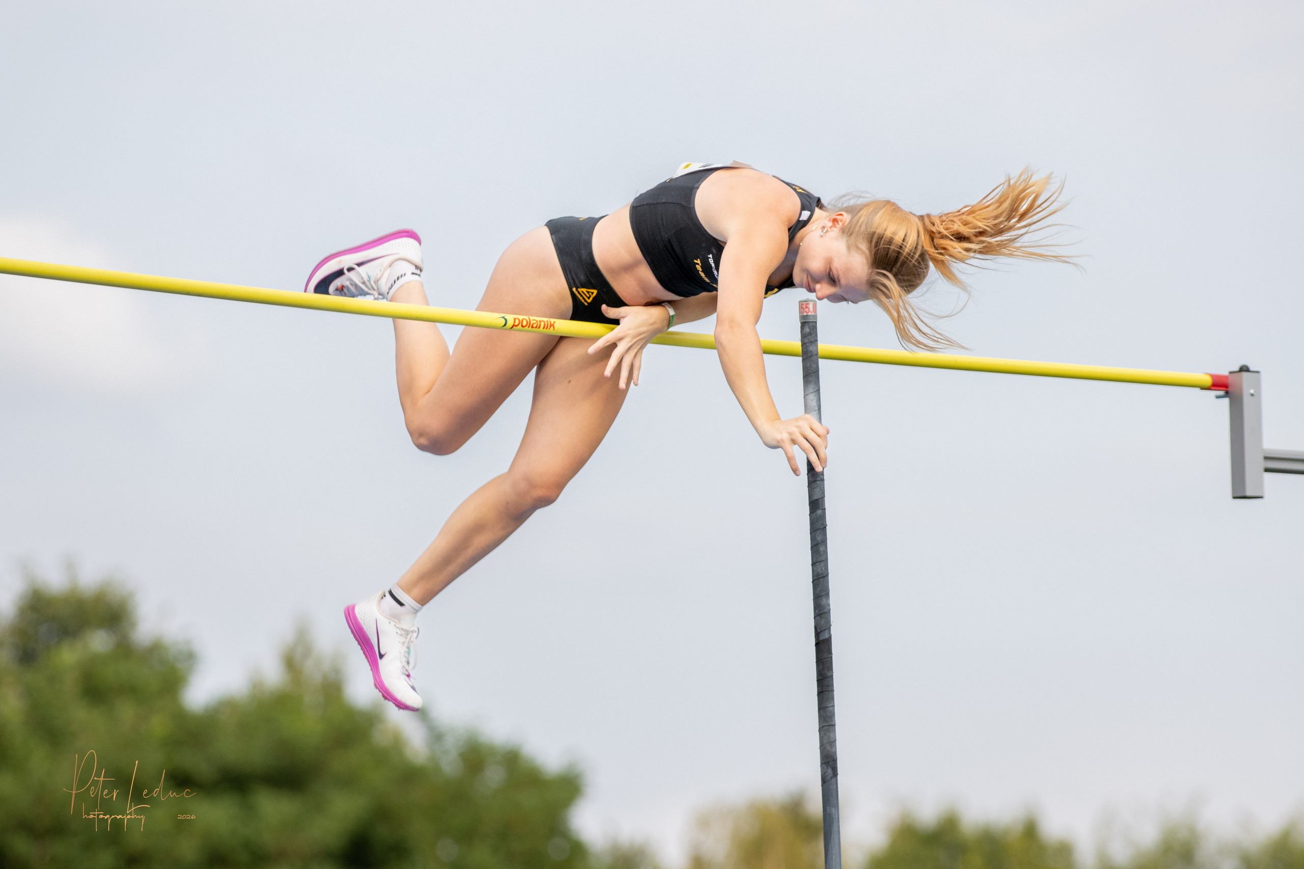 Nacht van de Atletiek. Peter Leduc is een passionele hobbyfotograaf uit België, gespecialiseerd in creatieve fotografie, visuele verhalen en unieke fotoprojecten