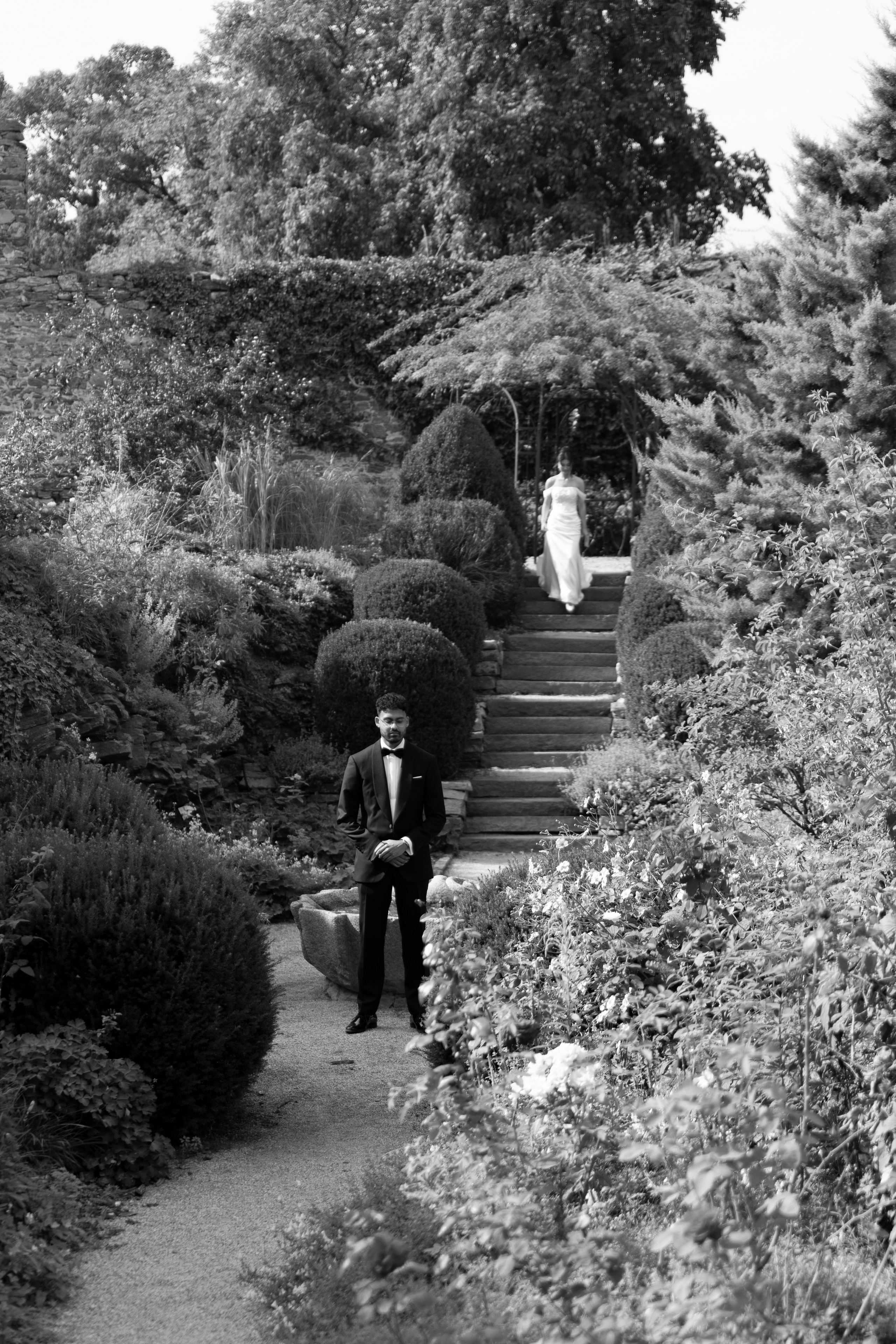 Elegant Castle Wedding in Austria | Alwin & Ruth’s Fairytale Celebration. Wedding photographer and videographer based in Timisoara, Romania