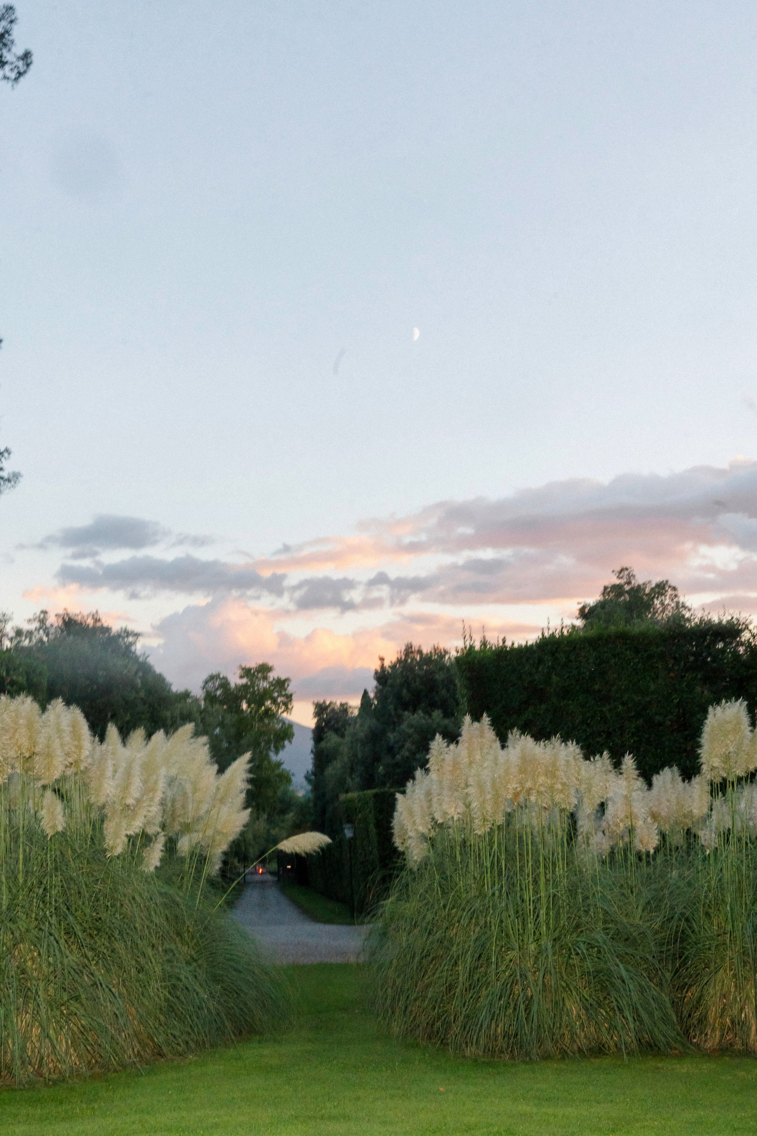 Alissa & Jakob · Villa Grabau, Tuscany. Raw Studio: Capturing Elegant weddings accross Europe