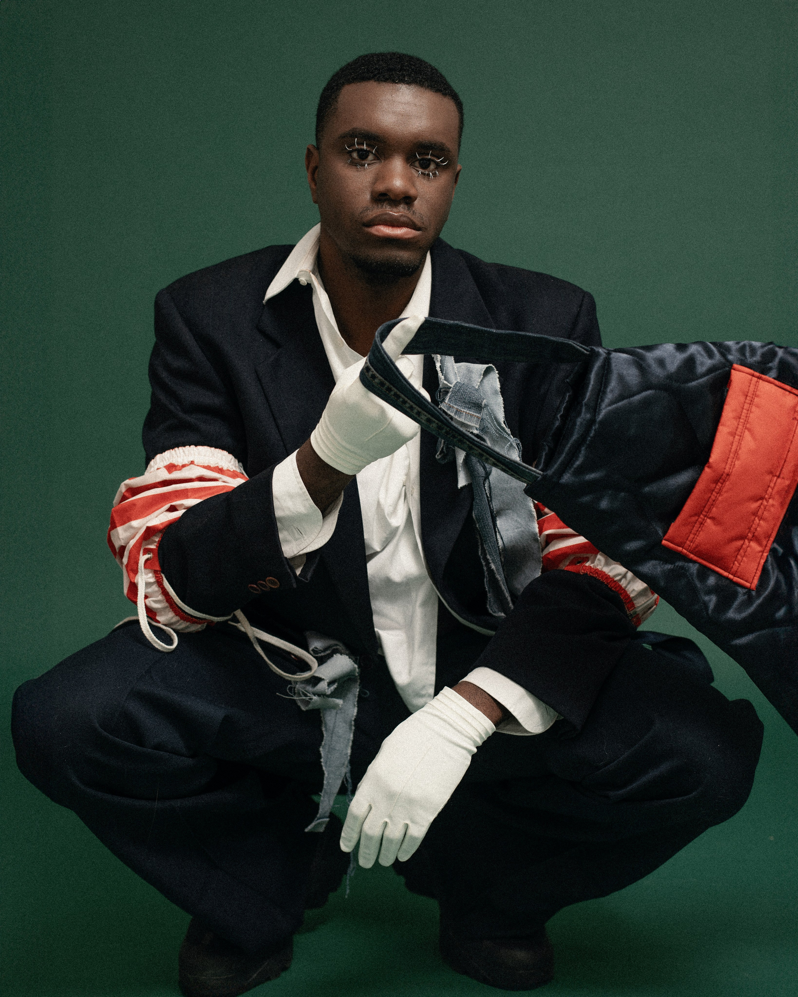 Garage Sale Bags & Accessories visual campaign. Aura Studio / co-design space