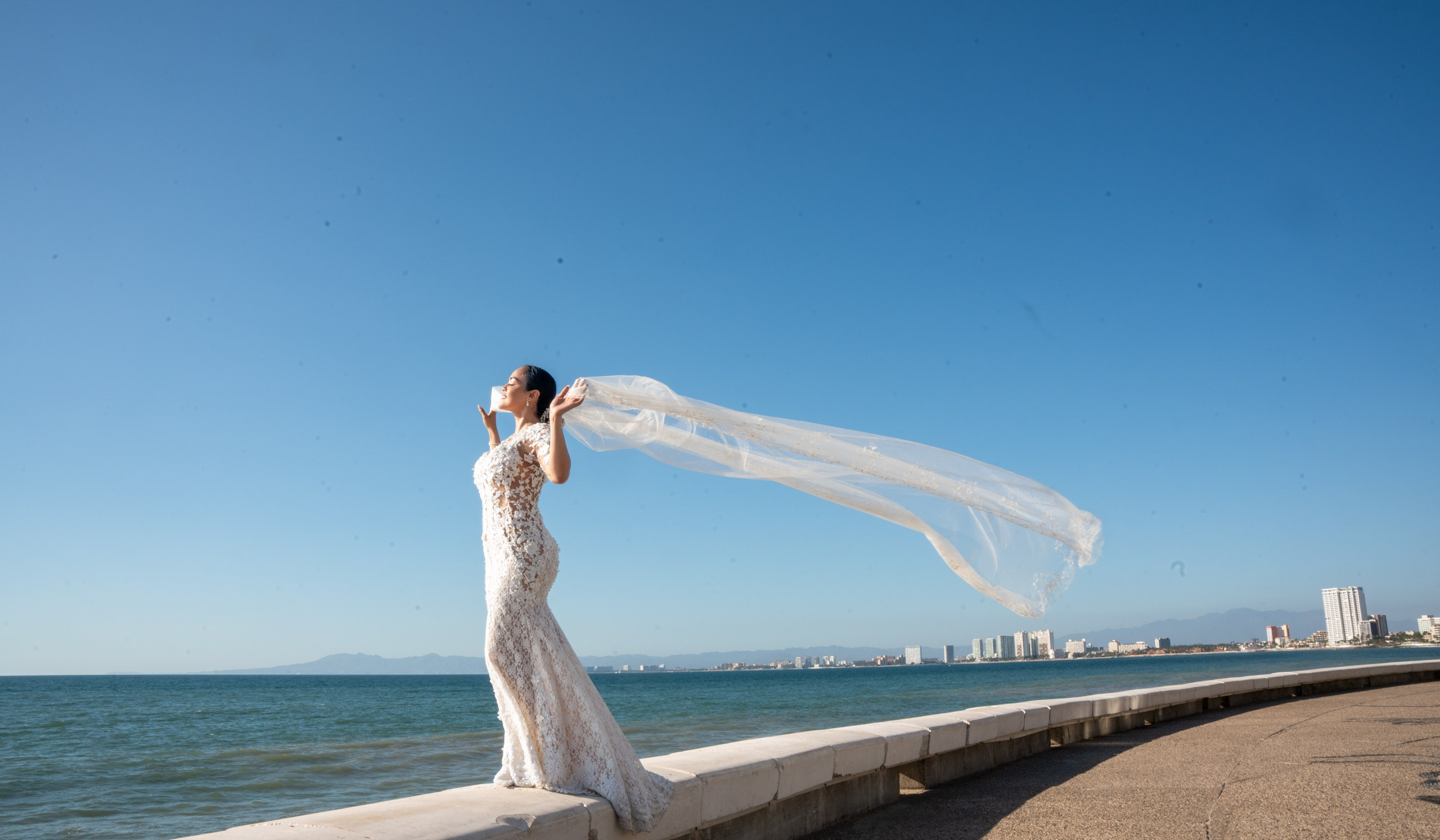 Elopement & Life Style Photographer